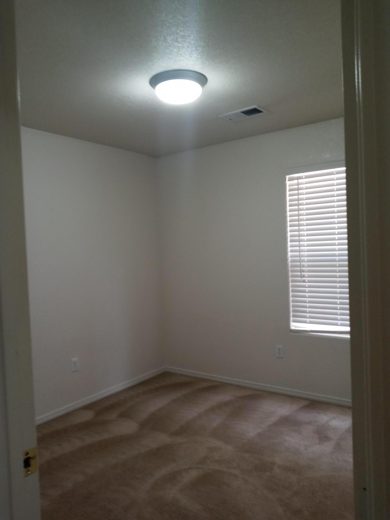 1428 DANZANTE Drive SE