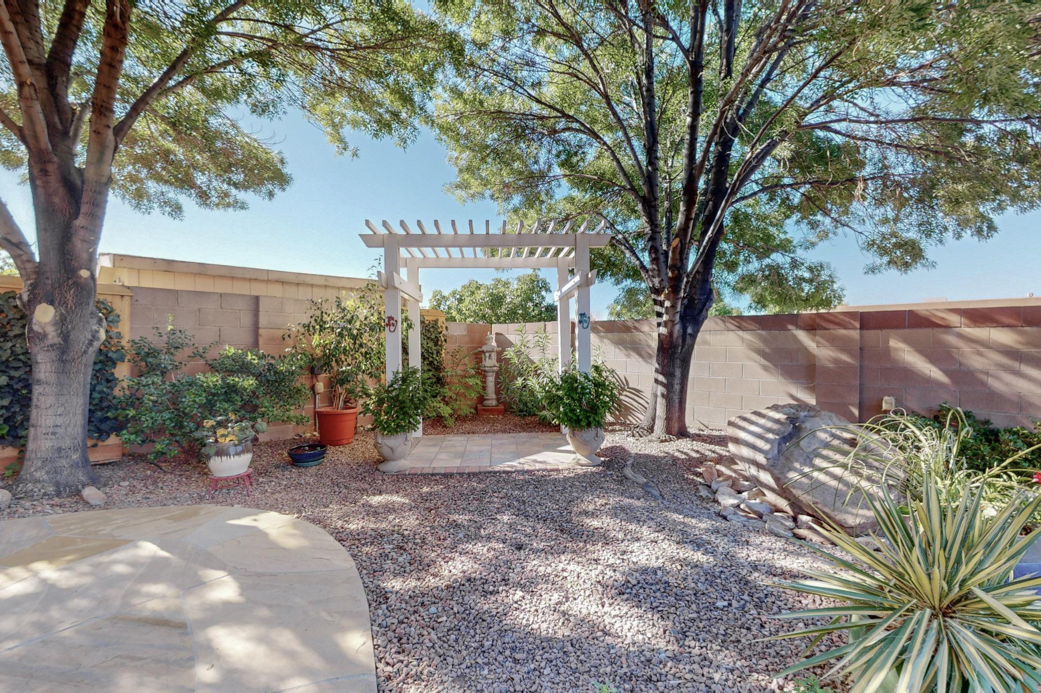 919 COPPERHEAD Court NE