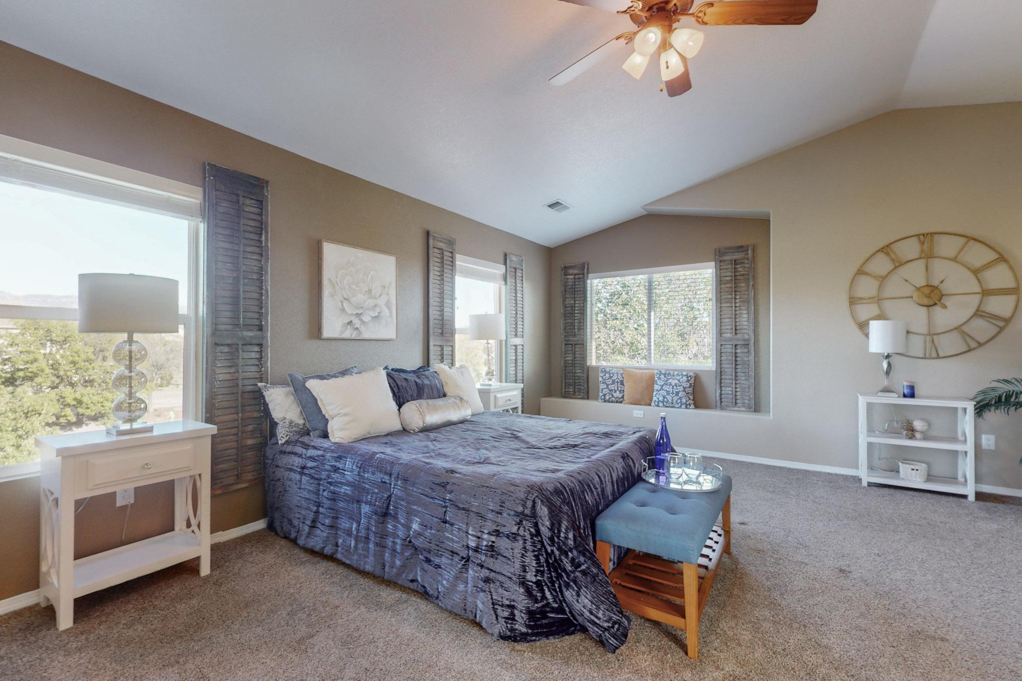 919 COPPERHEAD Court NE