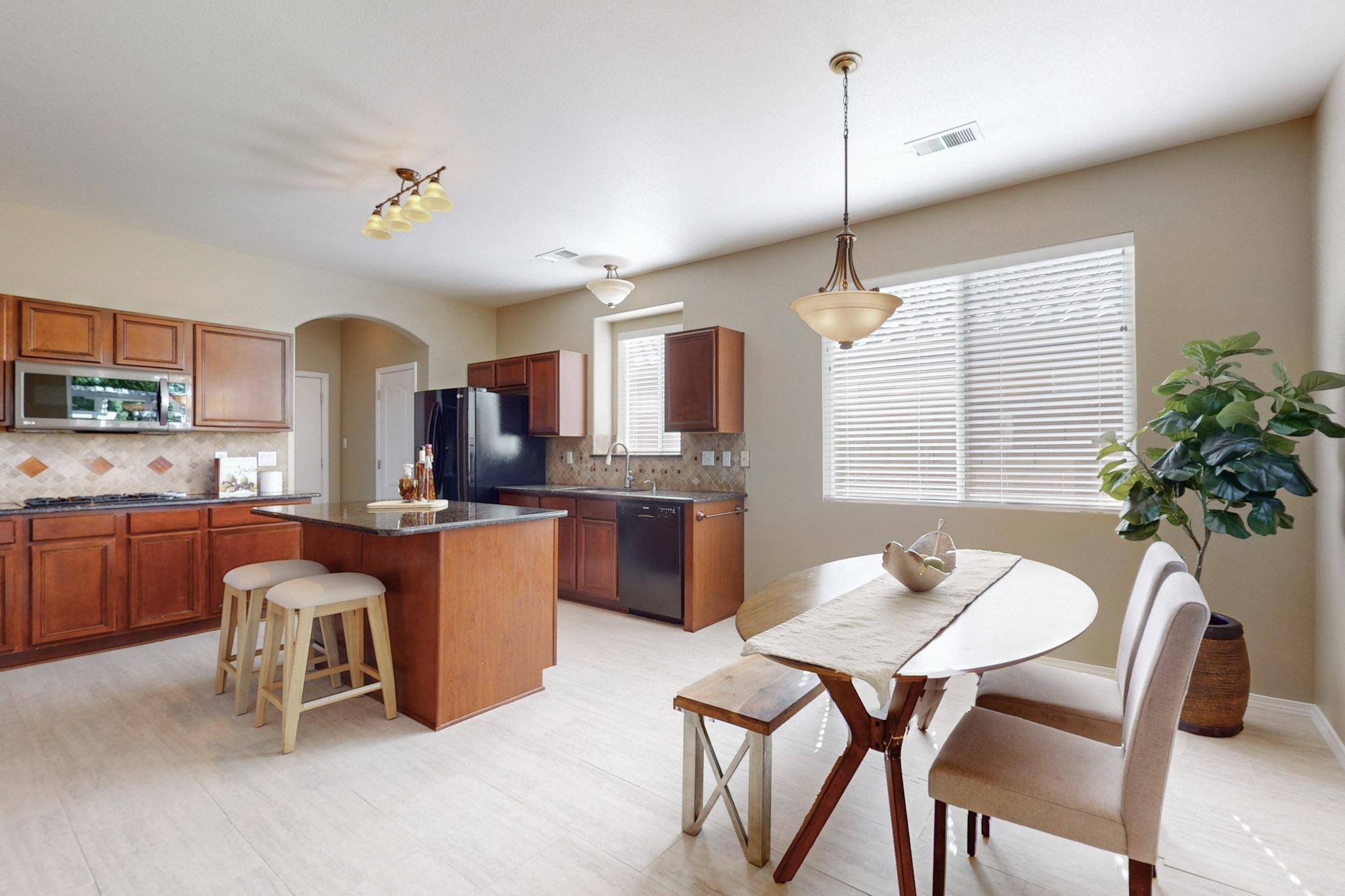 919 COPPERHEAD Court NE