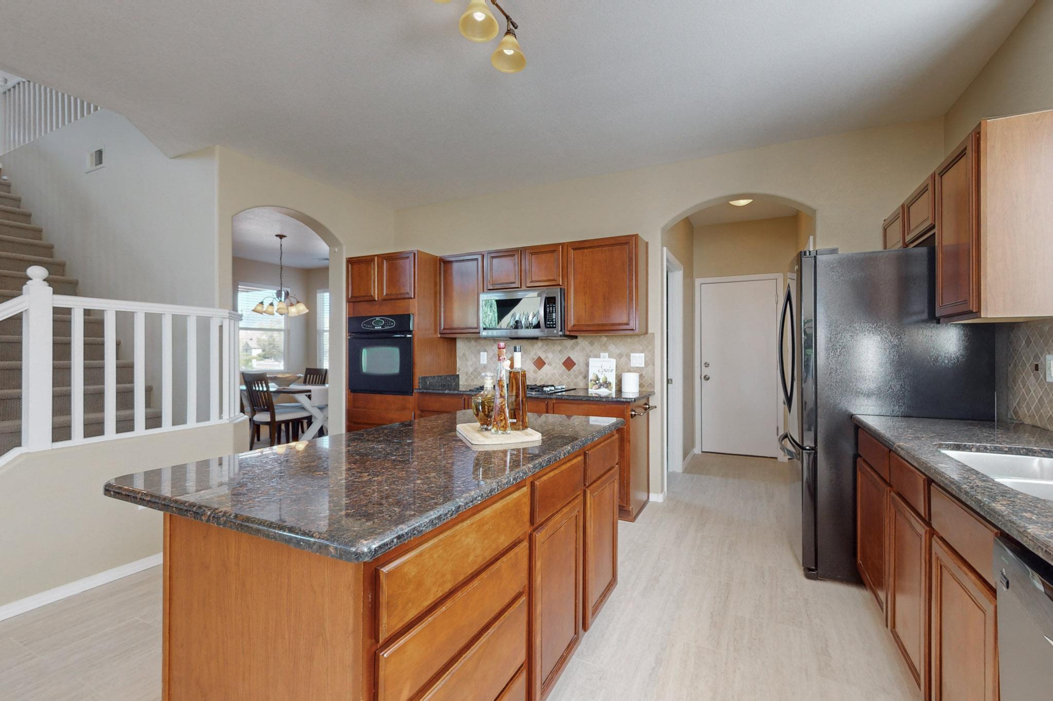 919 COPPERHEAD Court NE