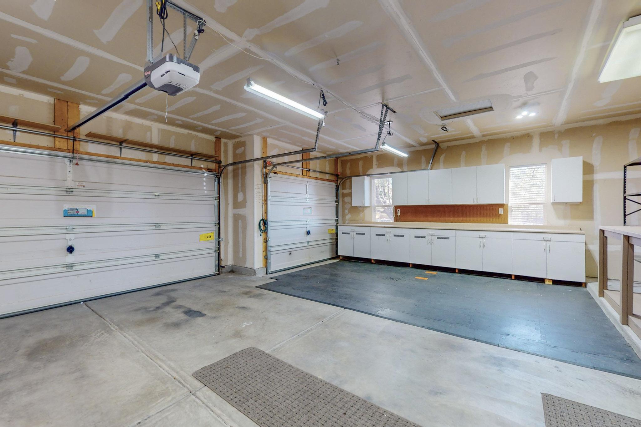 919 COPPERHEAD Court NE