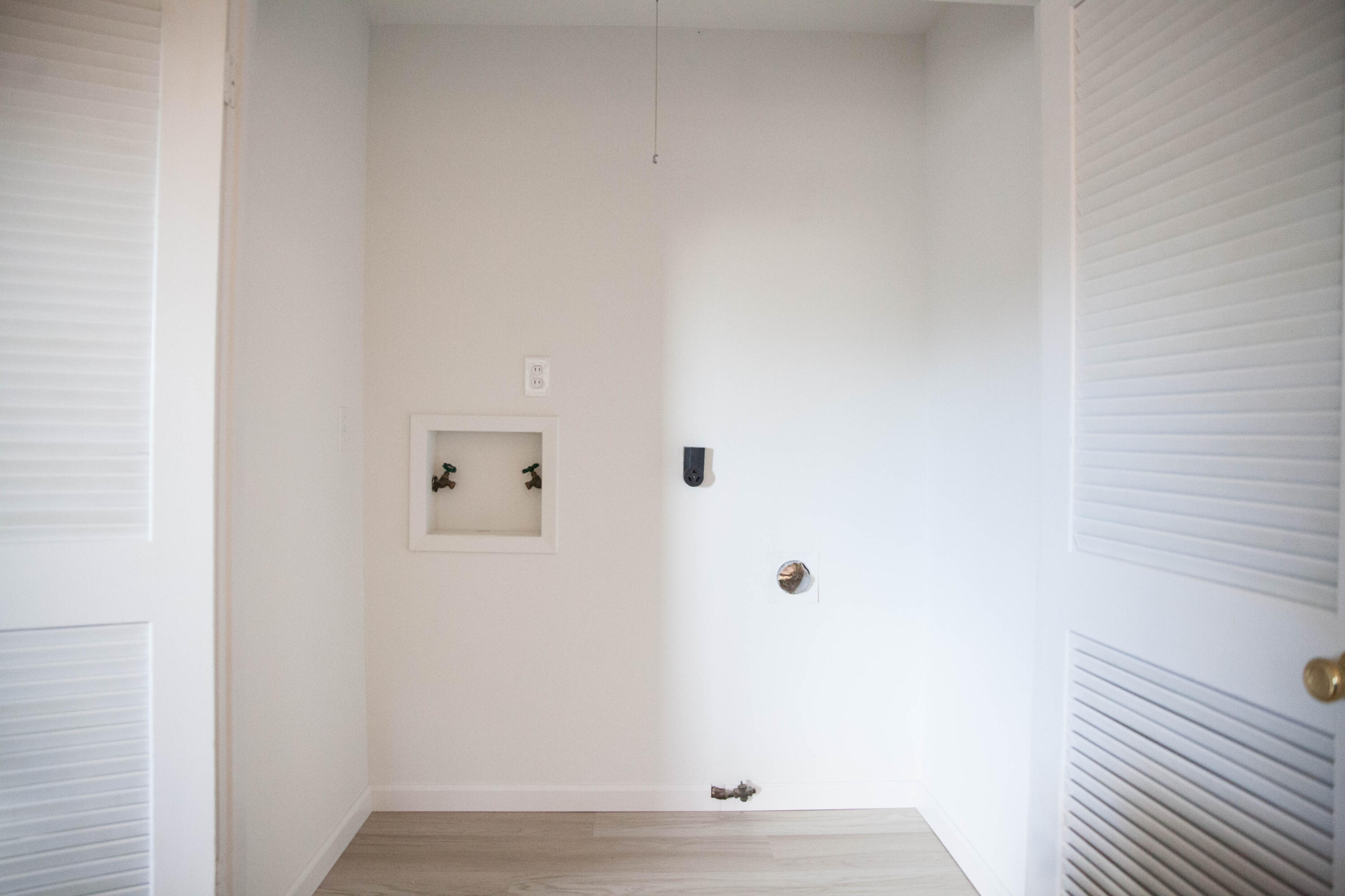 11004 WOODLAND Avenue NE