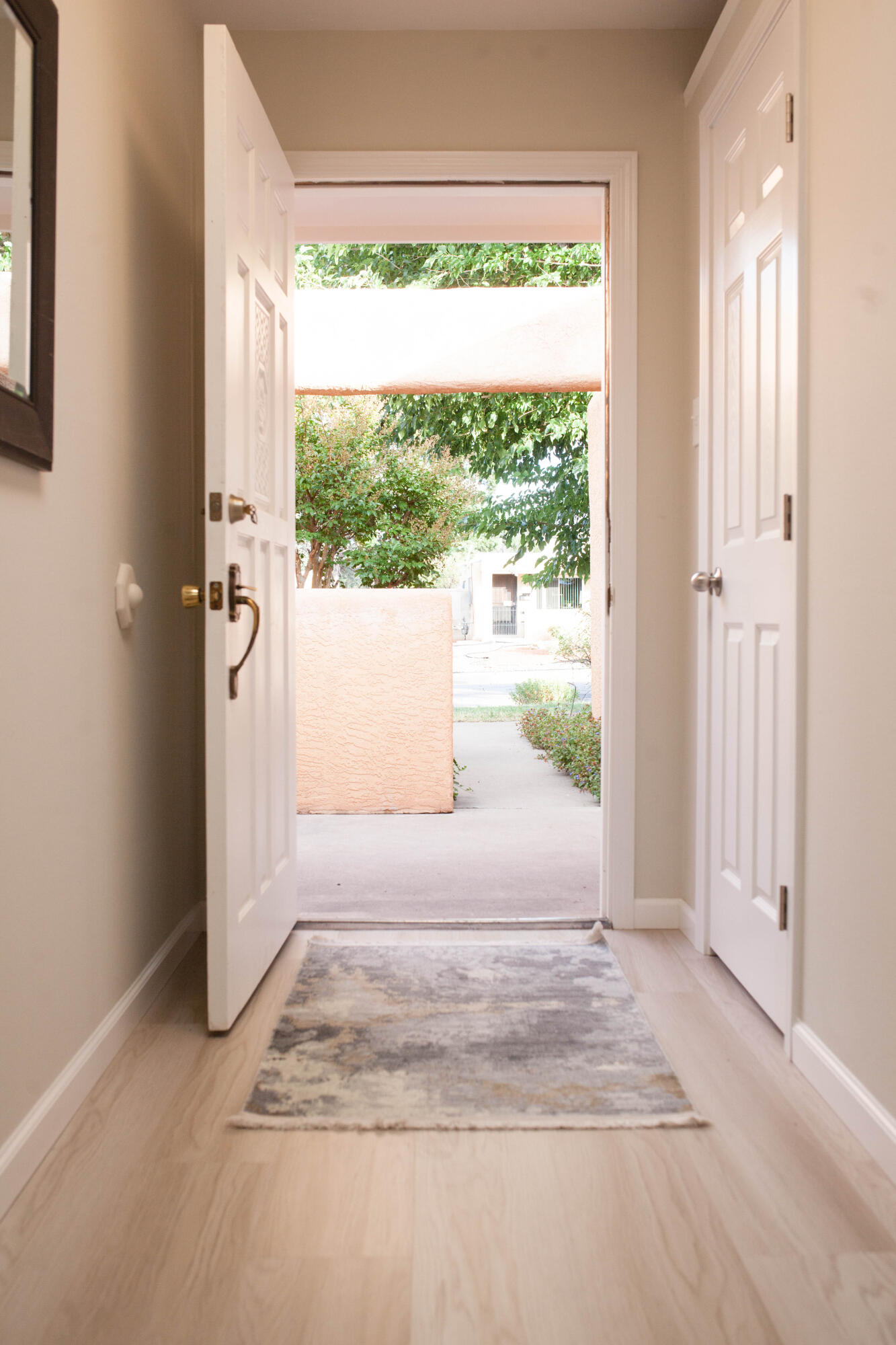 11004 WOODLAND Avenue NE