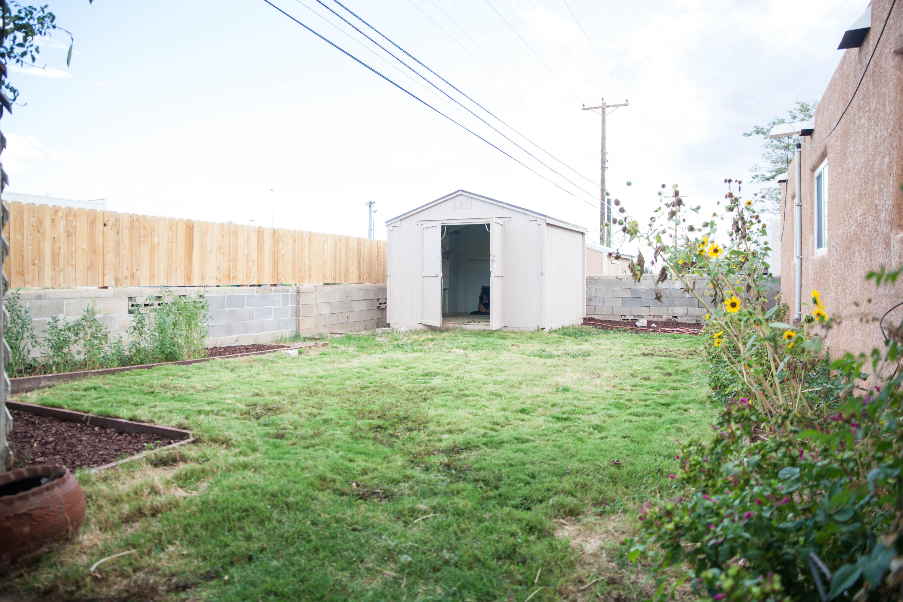 11004 WOODLAND Avenue NE