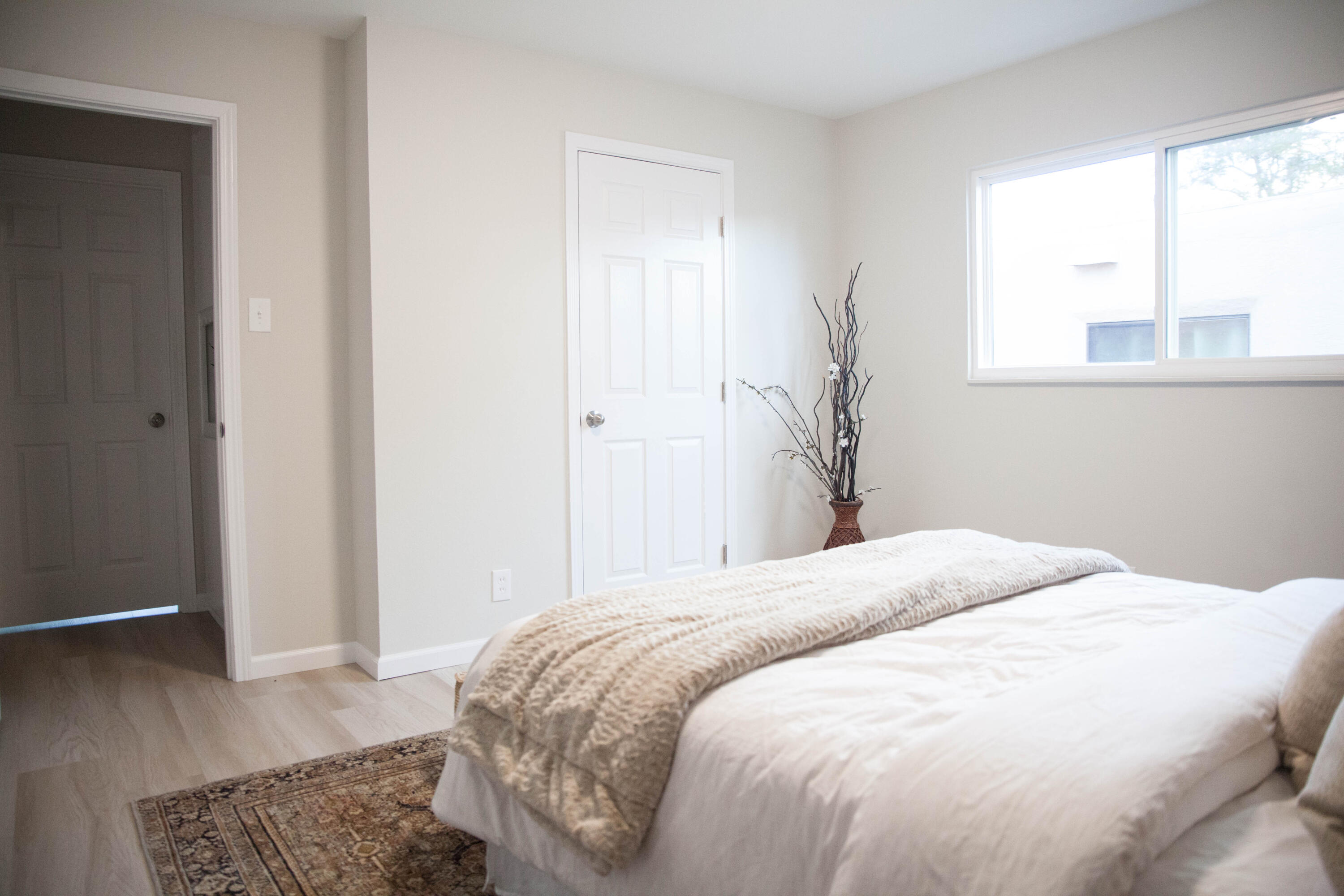 11004 WOODLAND Avenue NE