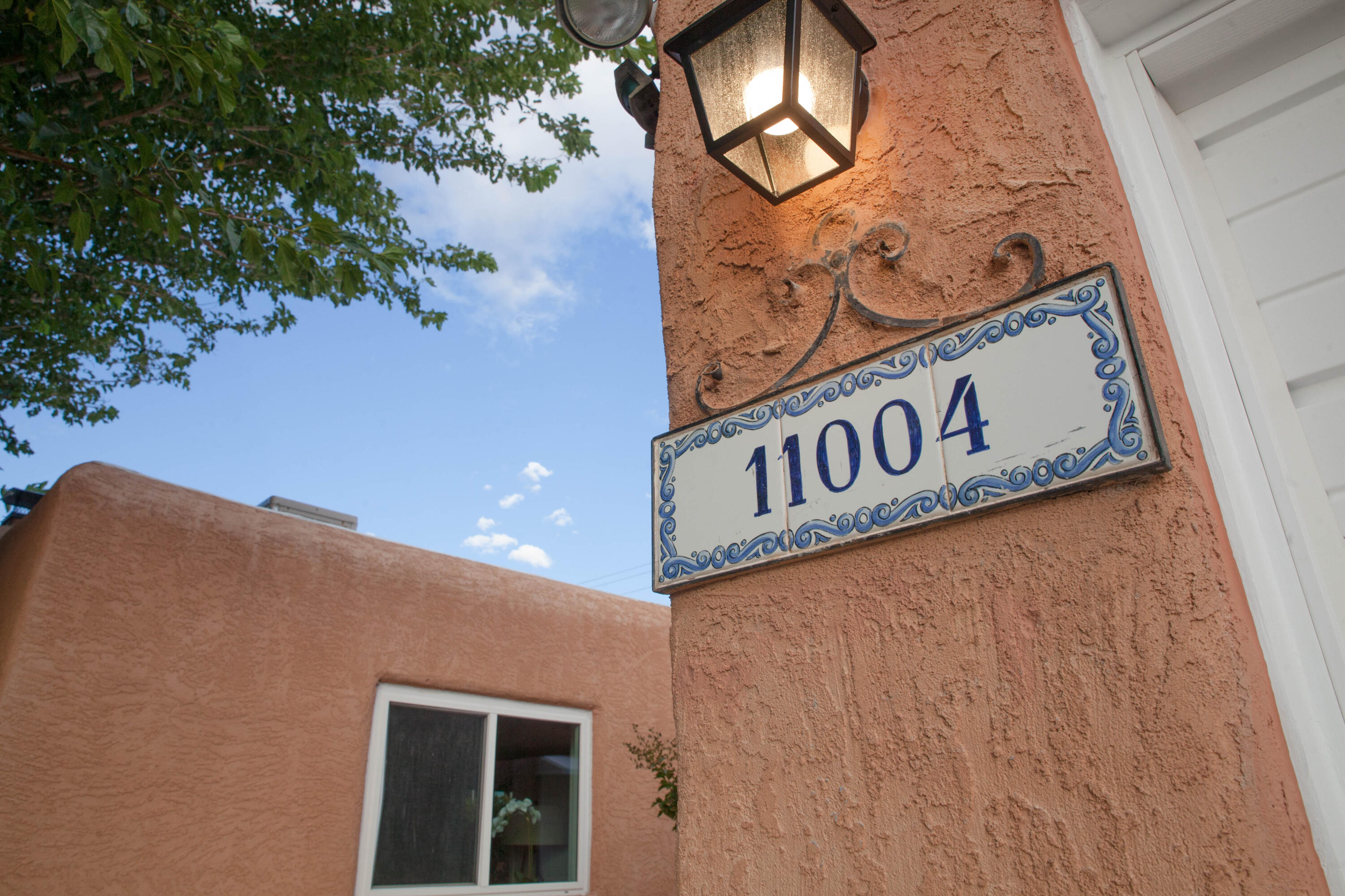 11004 WOODLAND Avenue NE