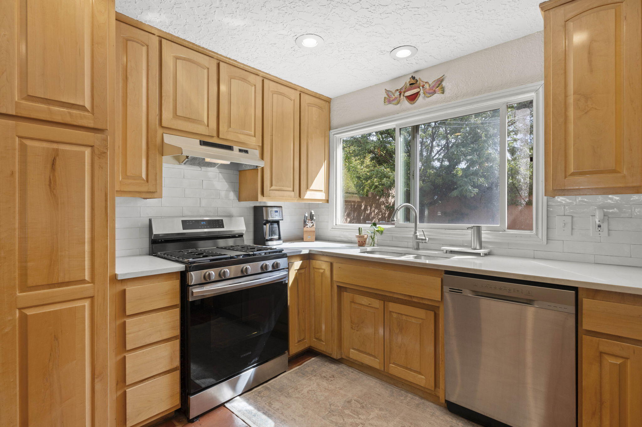 2612 CHRISTINE Street NE