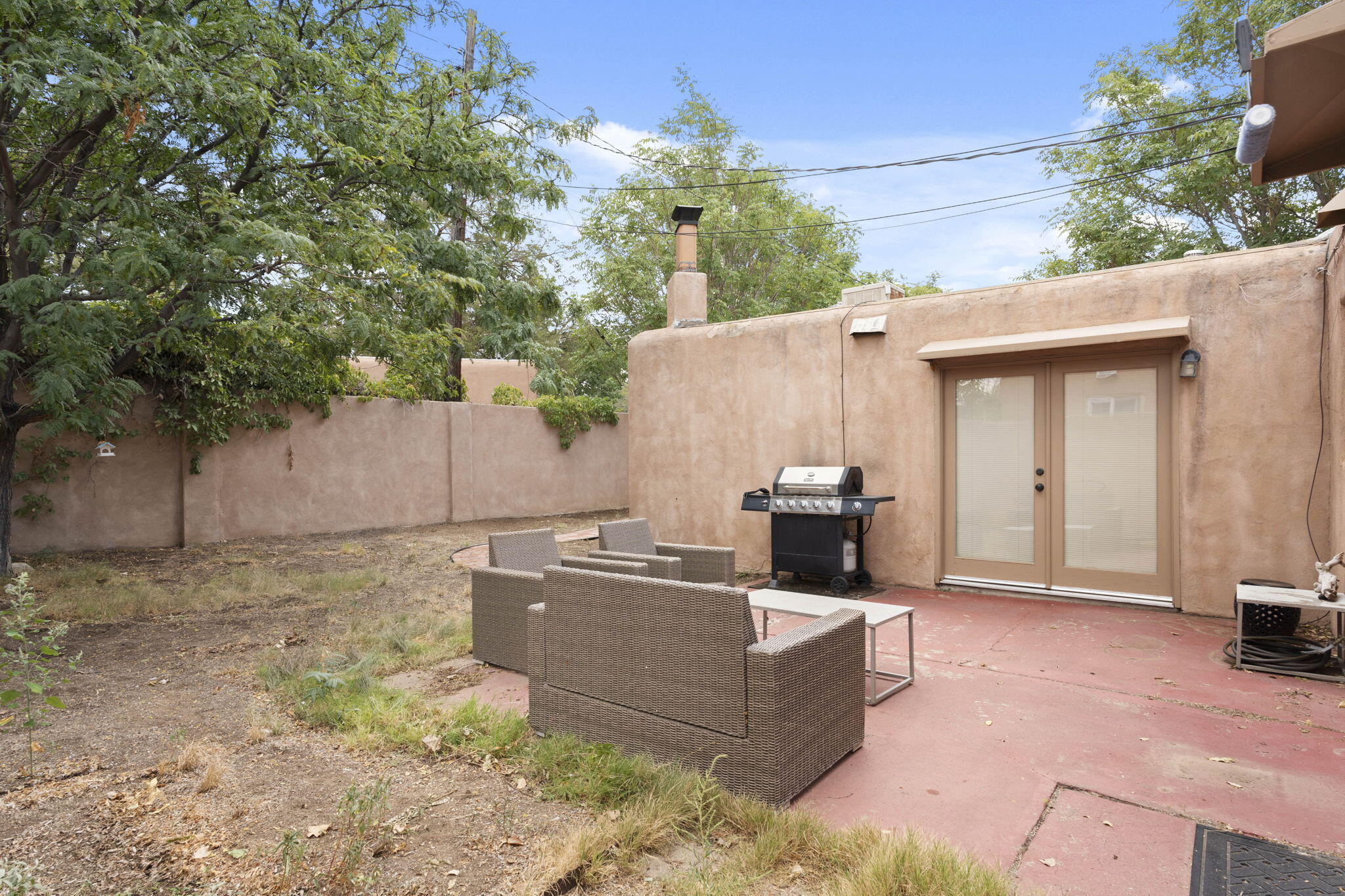 2612 CHRISTINE Street NE