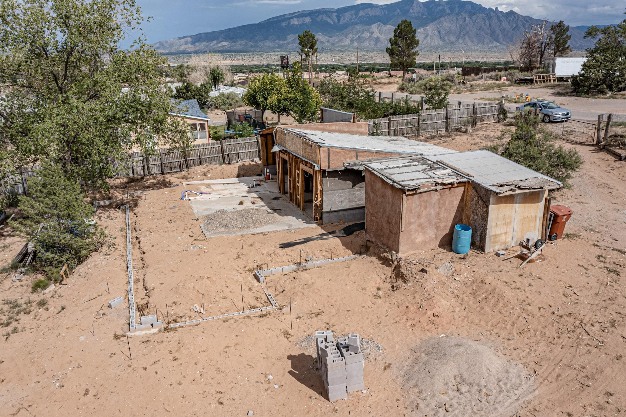 1394 CALLE CIELO VISTA