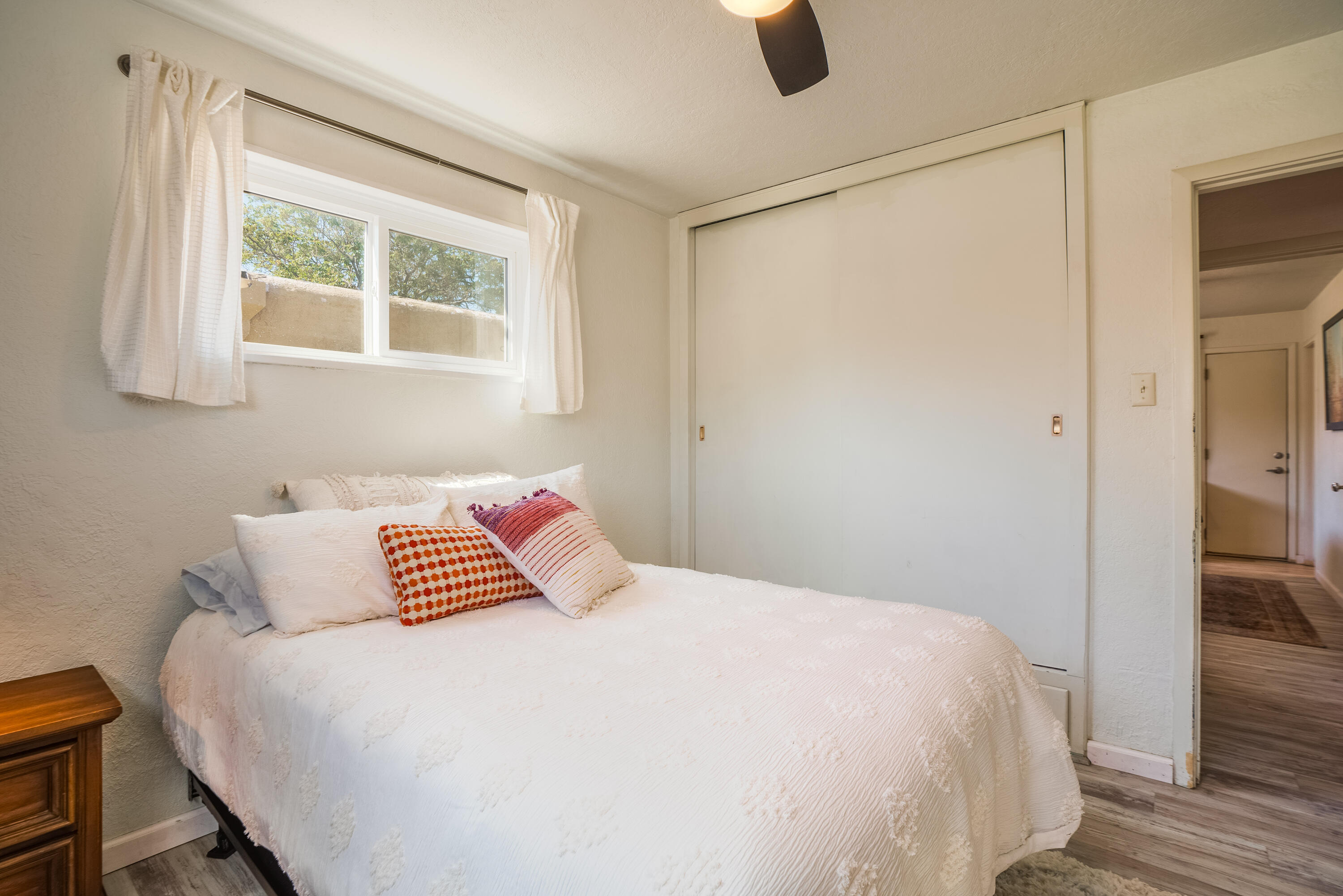 2013 MARTHA Street NE