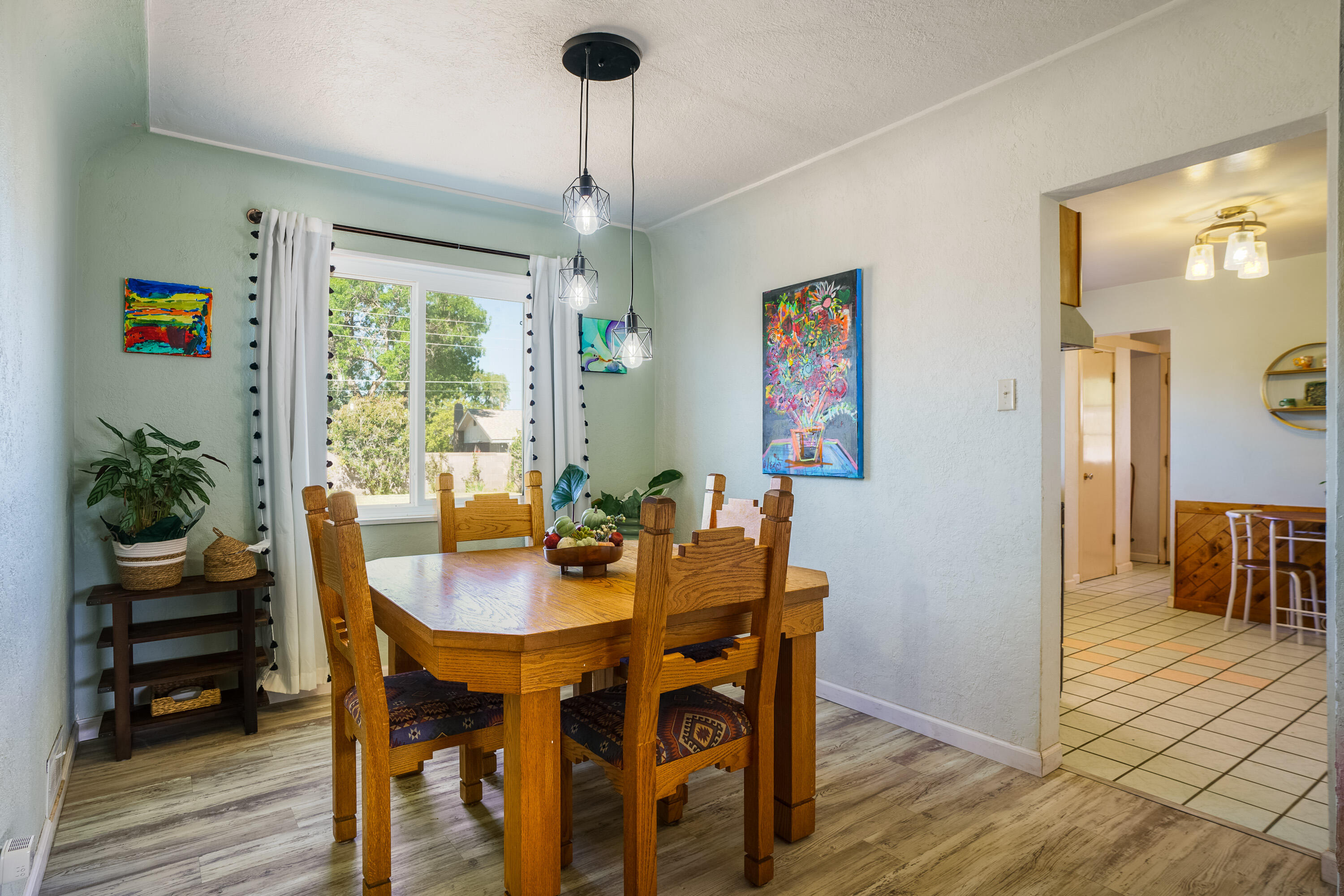 2013 MARTHA Street NE