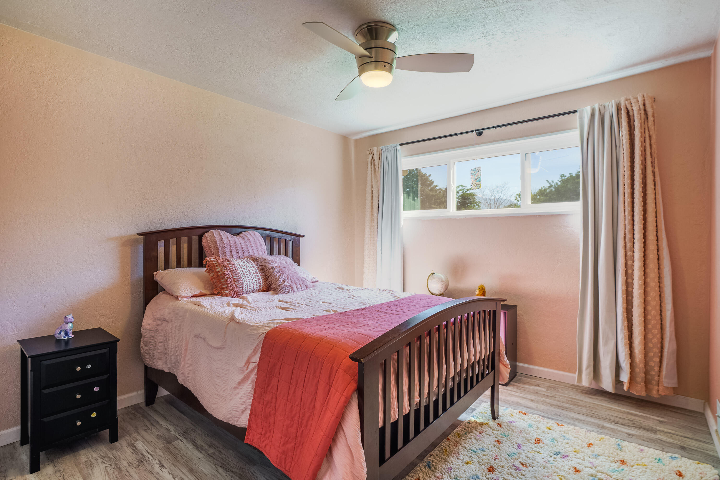 2013 MARTHA Street NE