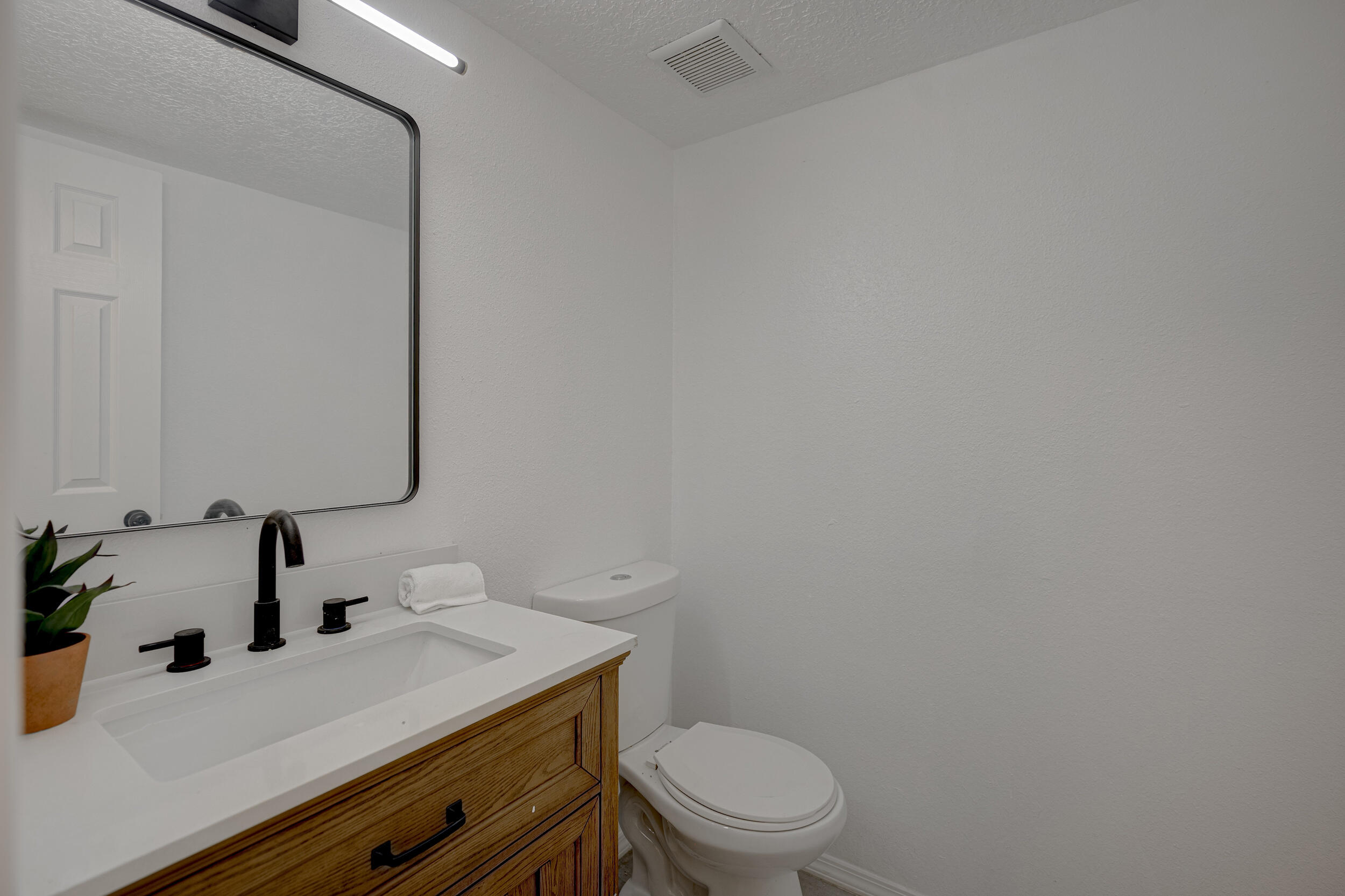 220 TARPON Avenue SE