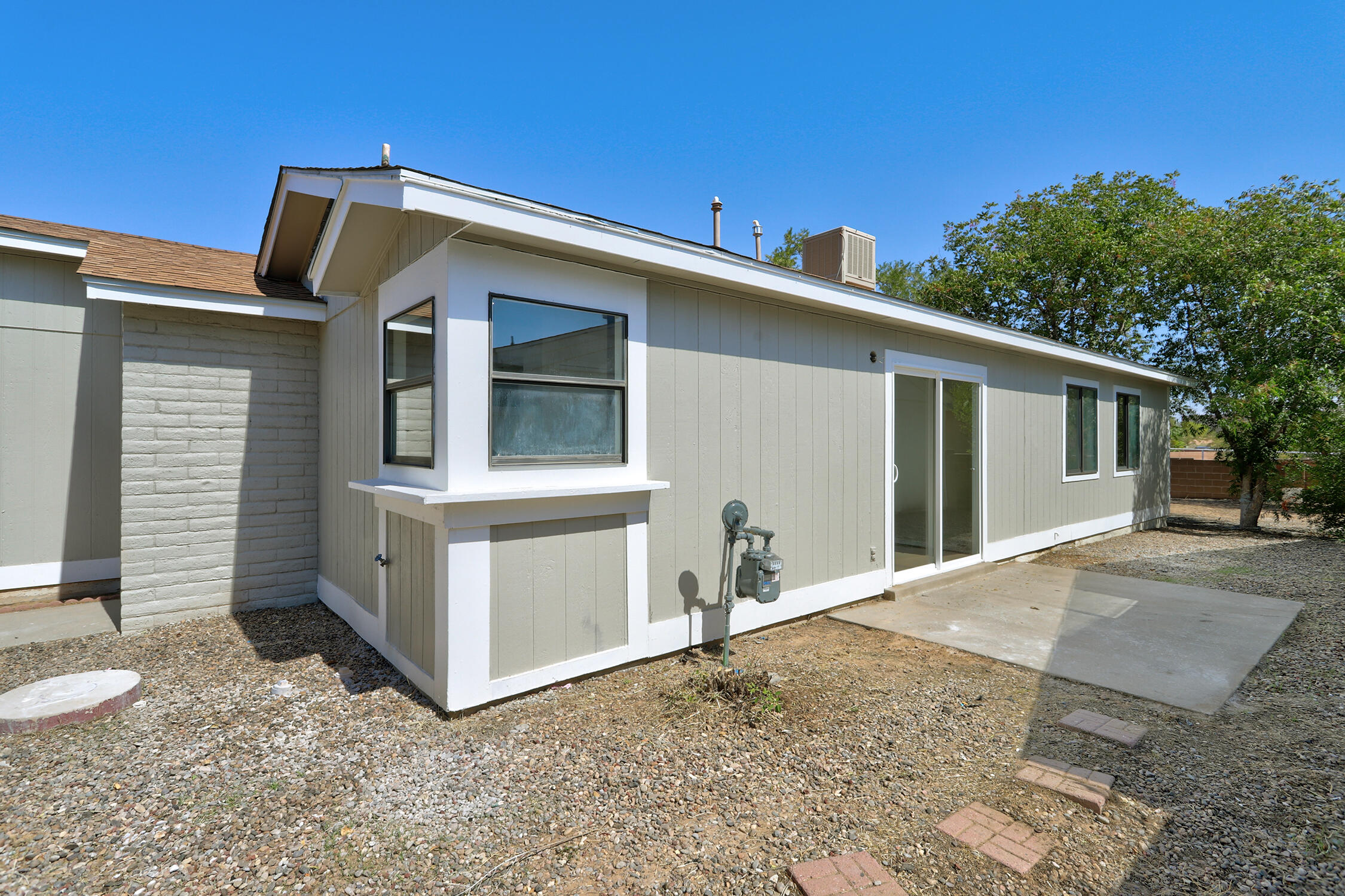 4854 Platinum Loop NE
