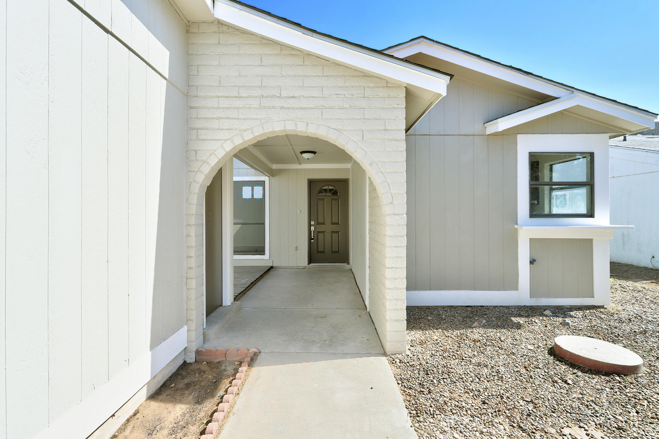 4854 Platinum Loop NE