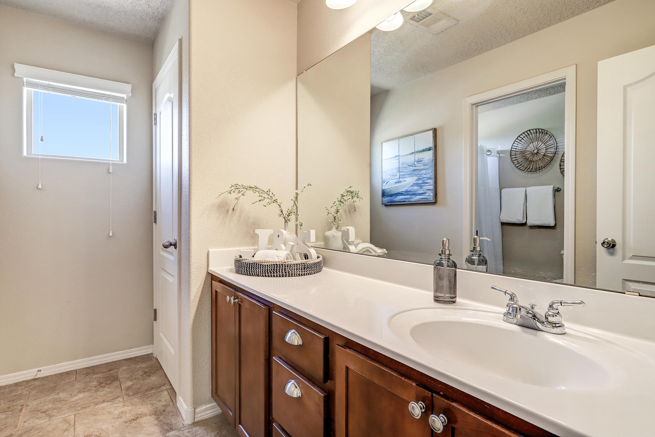 8409 Mesa Top Road NW