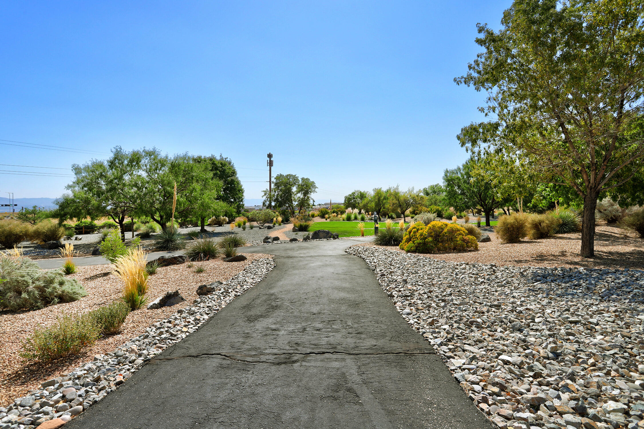 8409 Mesa Top Road NW