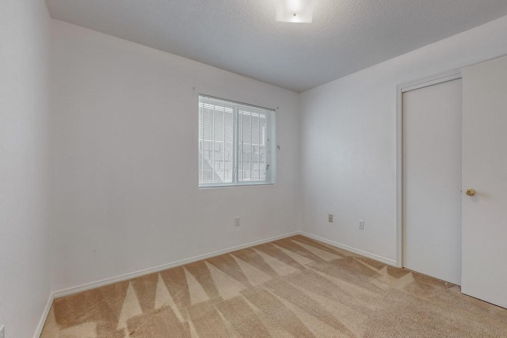 8609 SPOTTED PONY Avenue SW