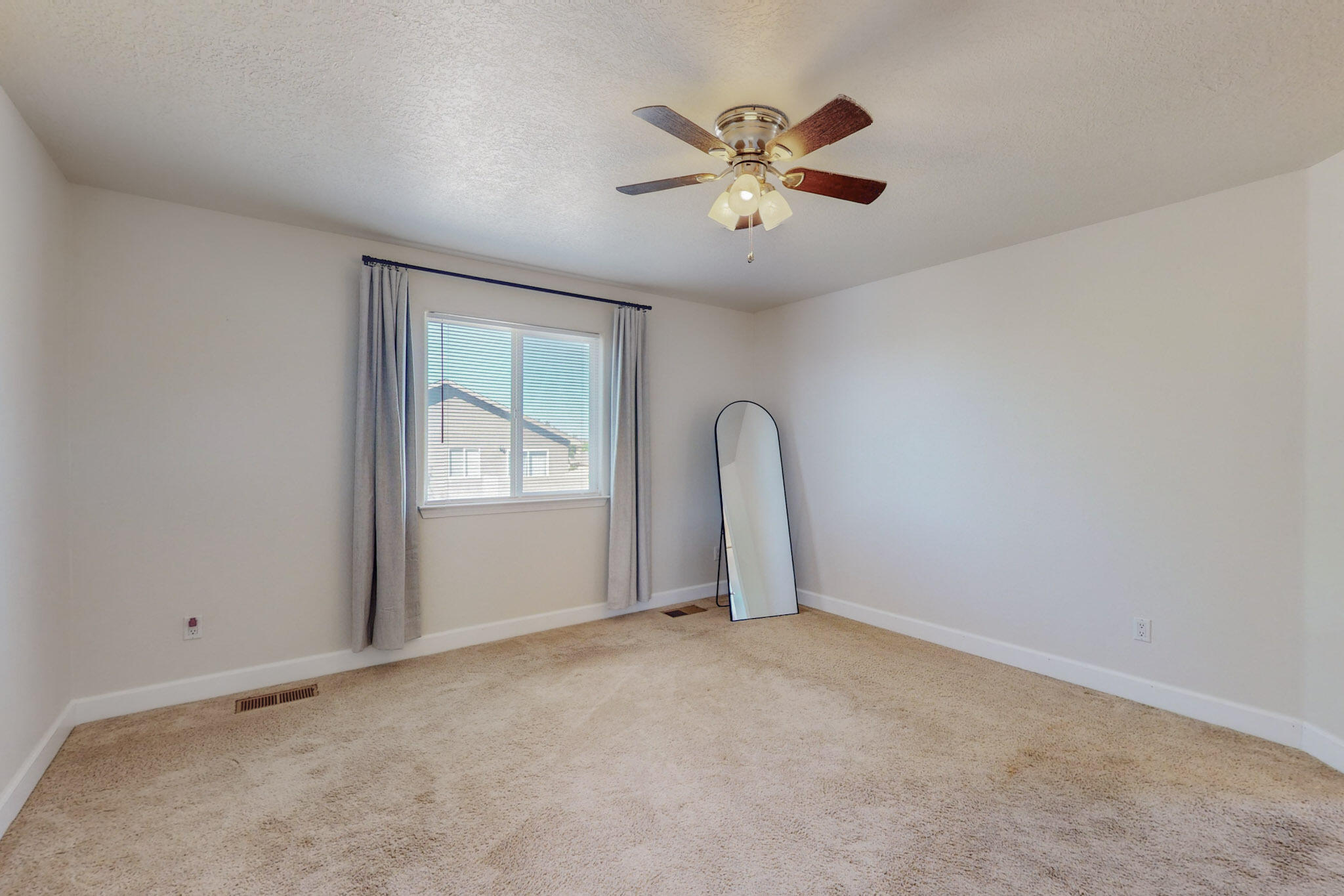 3849 OASIS SPRINGS Road NE