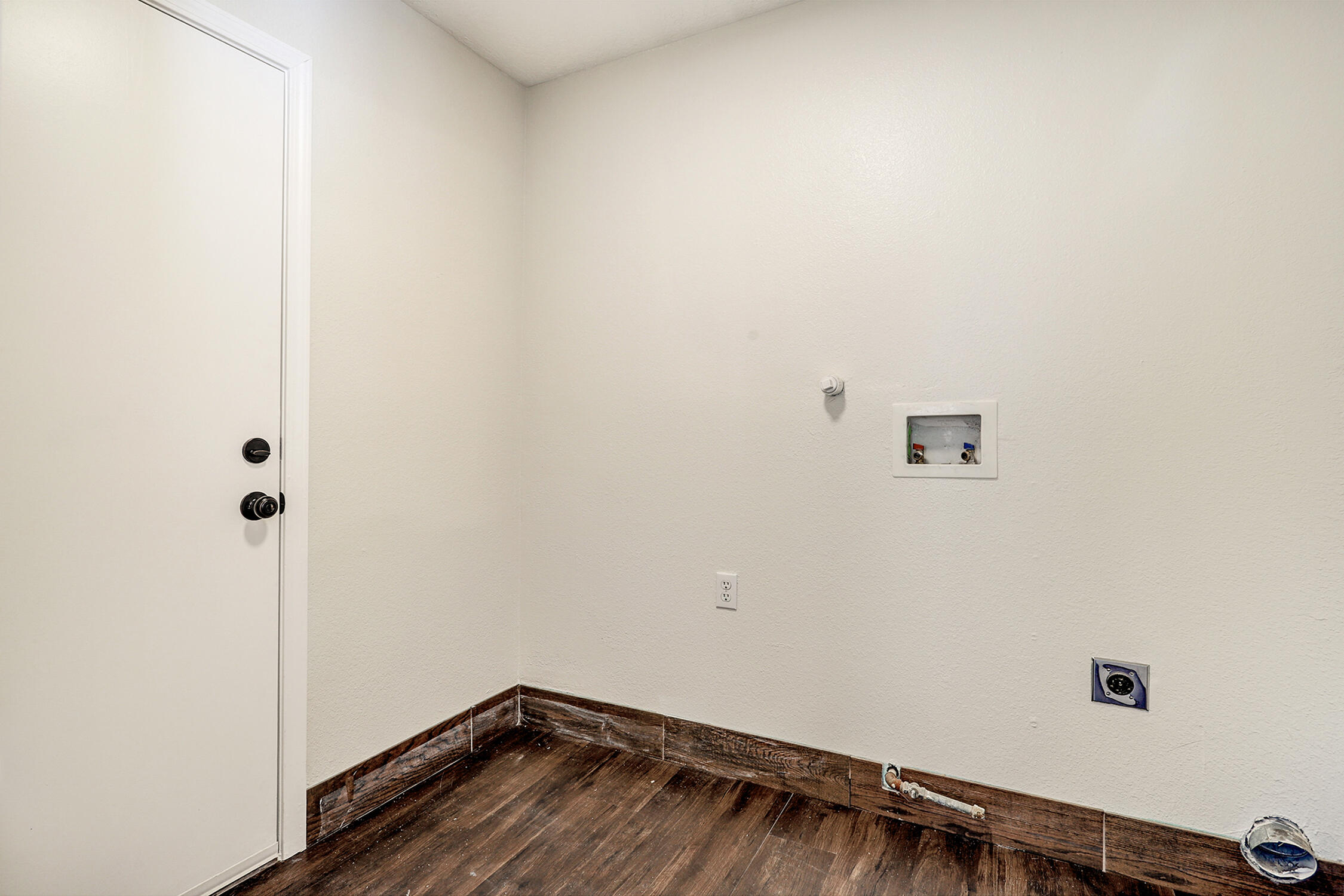 7608 BRIAR RIDGE Avenue NW