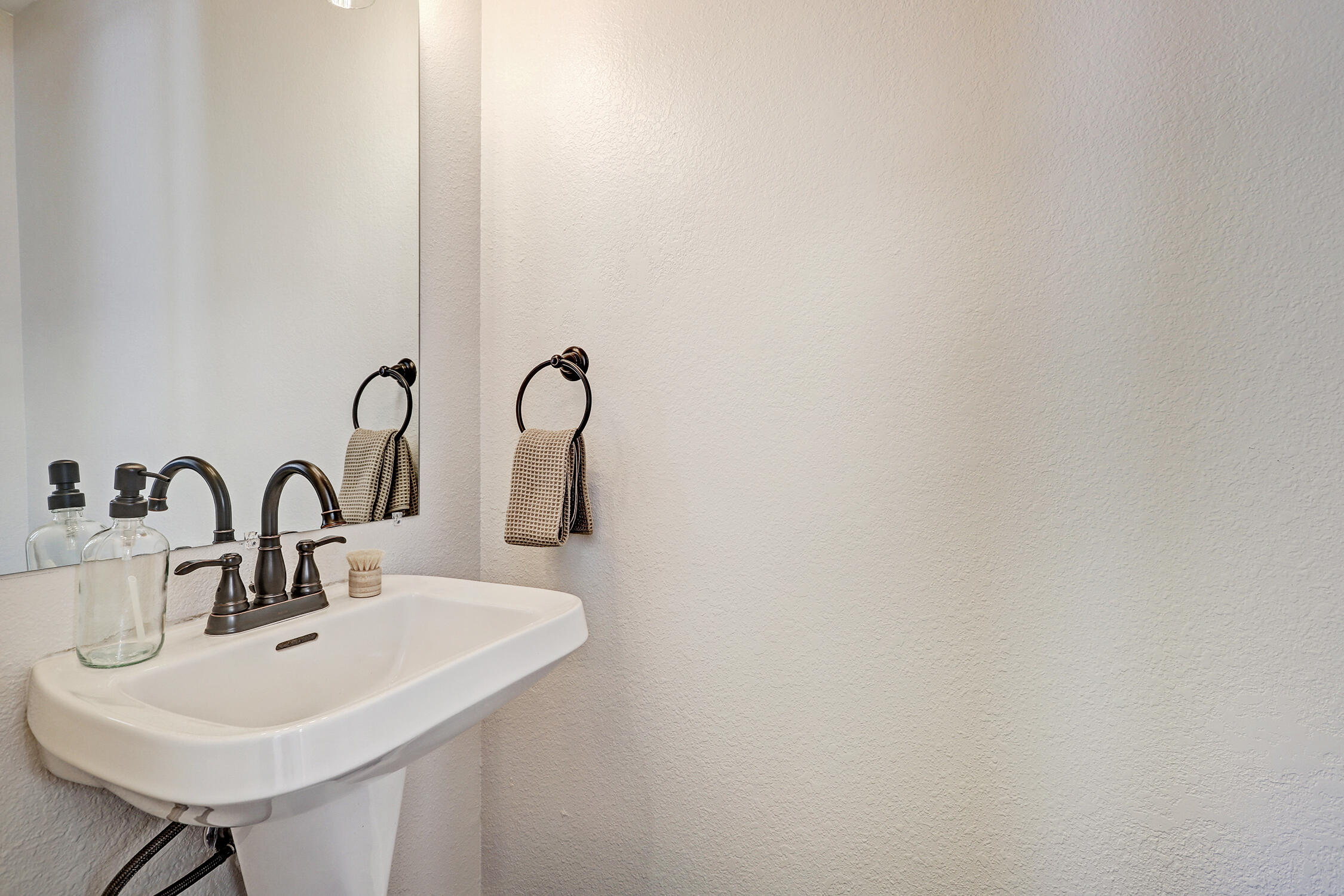 7608 BRIAR RIDGE Avenue NW