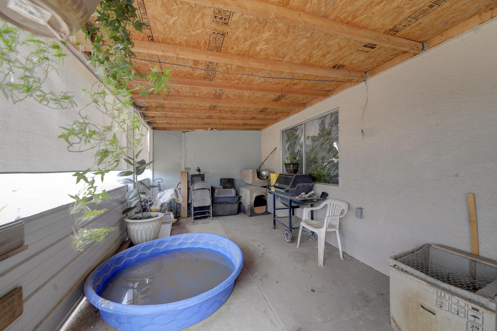 337 RHODE ISLAND Street NE