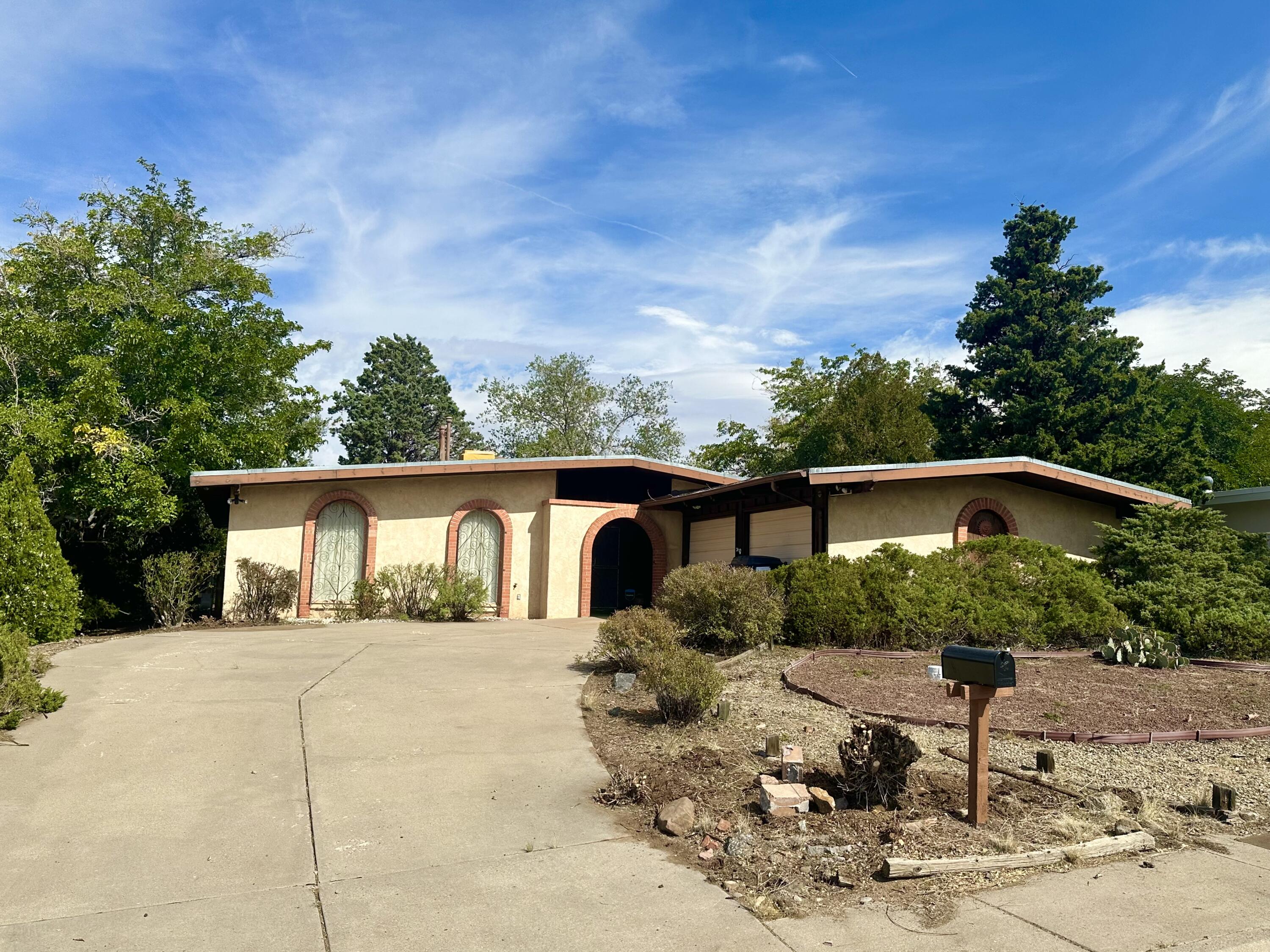 12409 REGENT Avenue NE