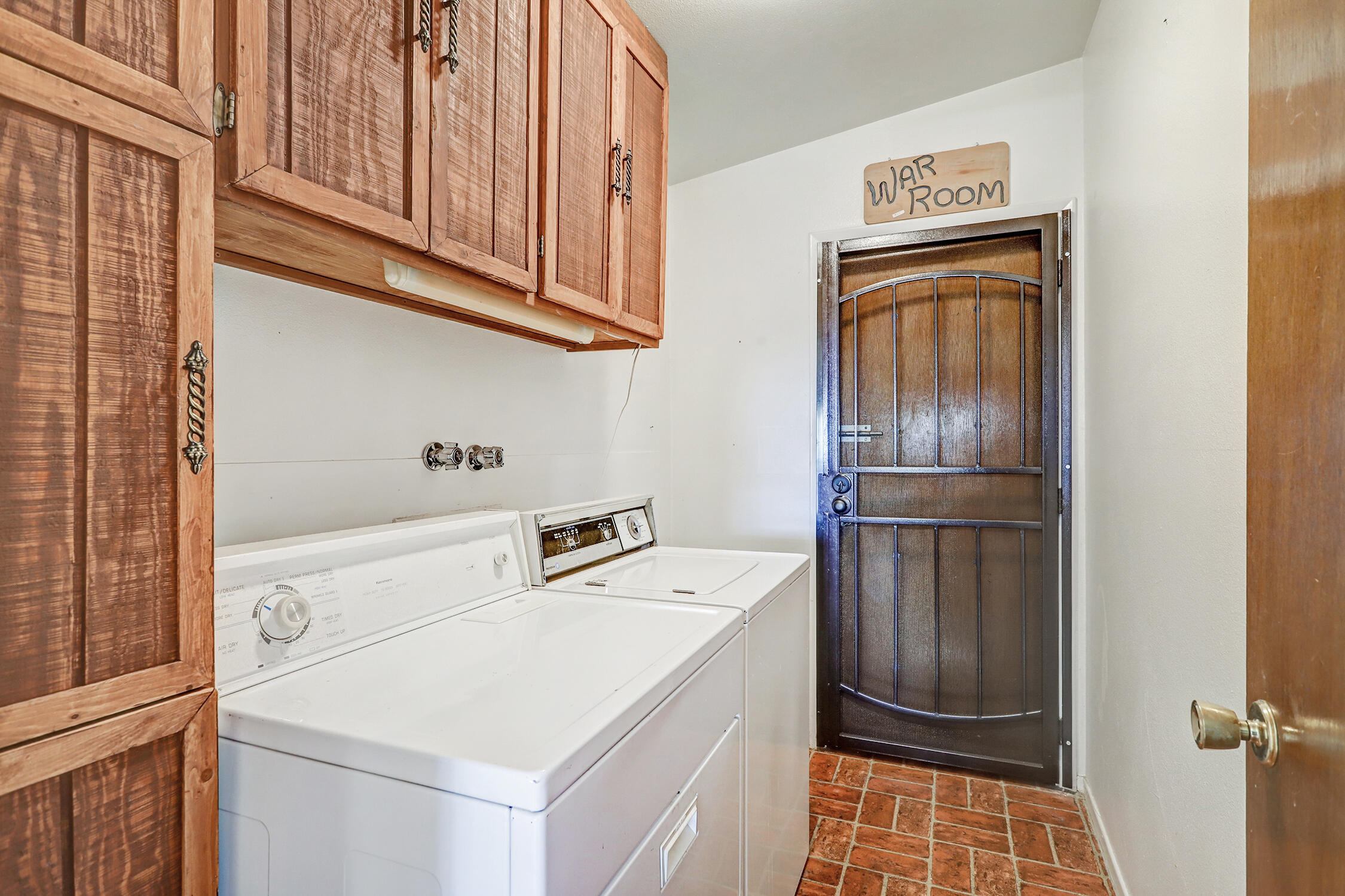 12409 REGENT Avenue NE