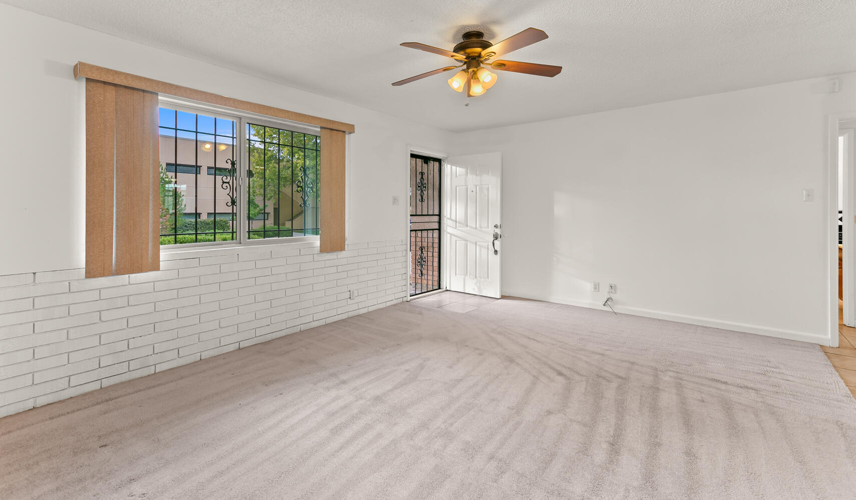 1408 Erbbe Street NE