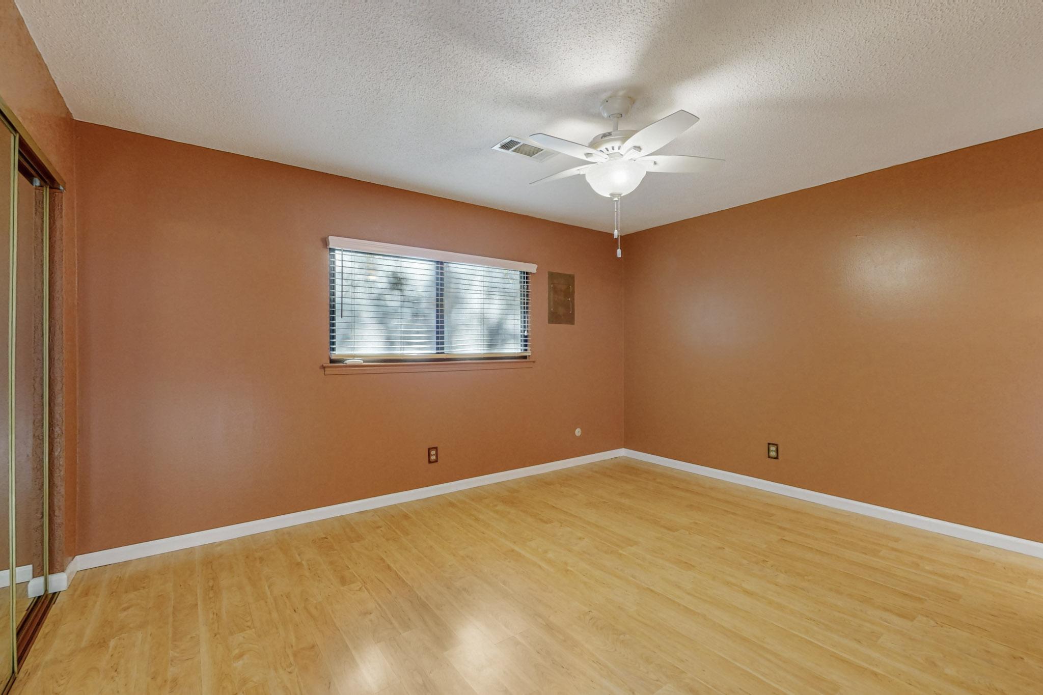 3108 QUEBEC Drive NE