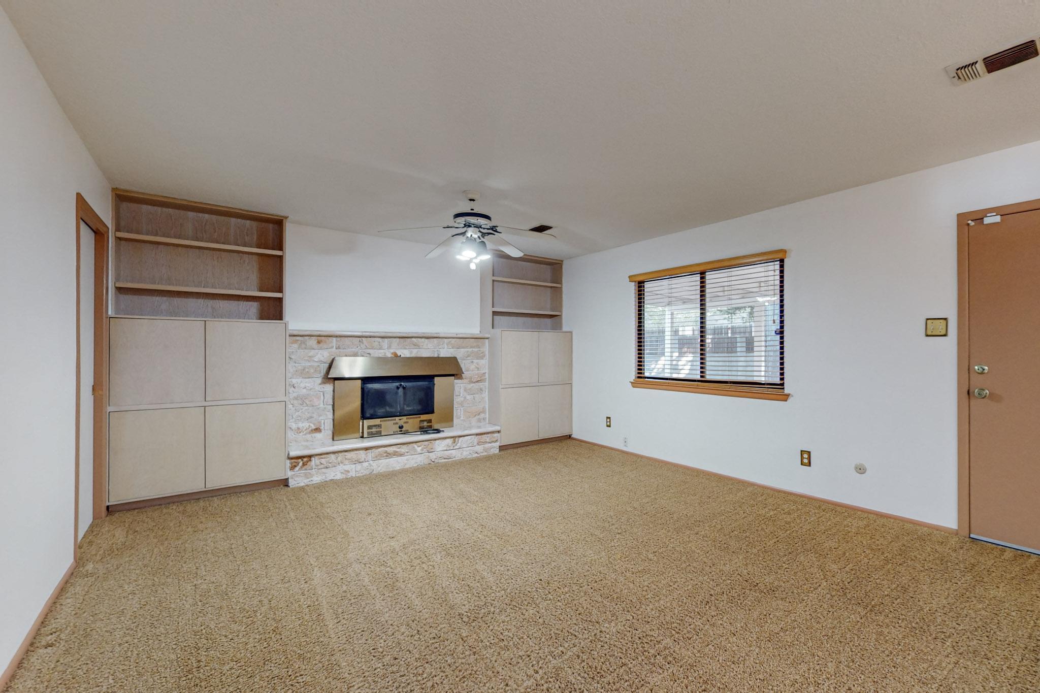 3108 QUEBEC Drive NE