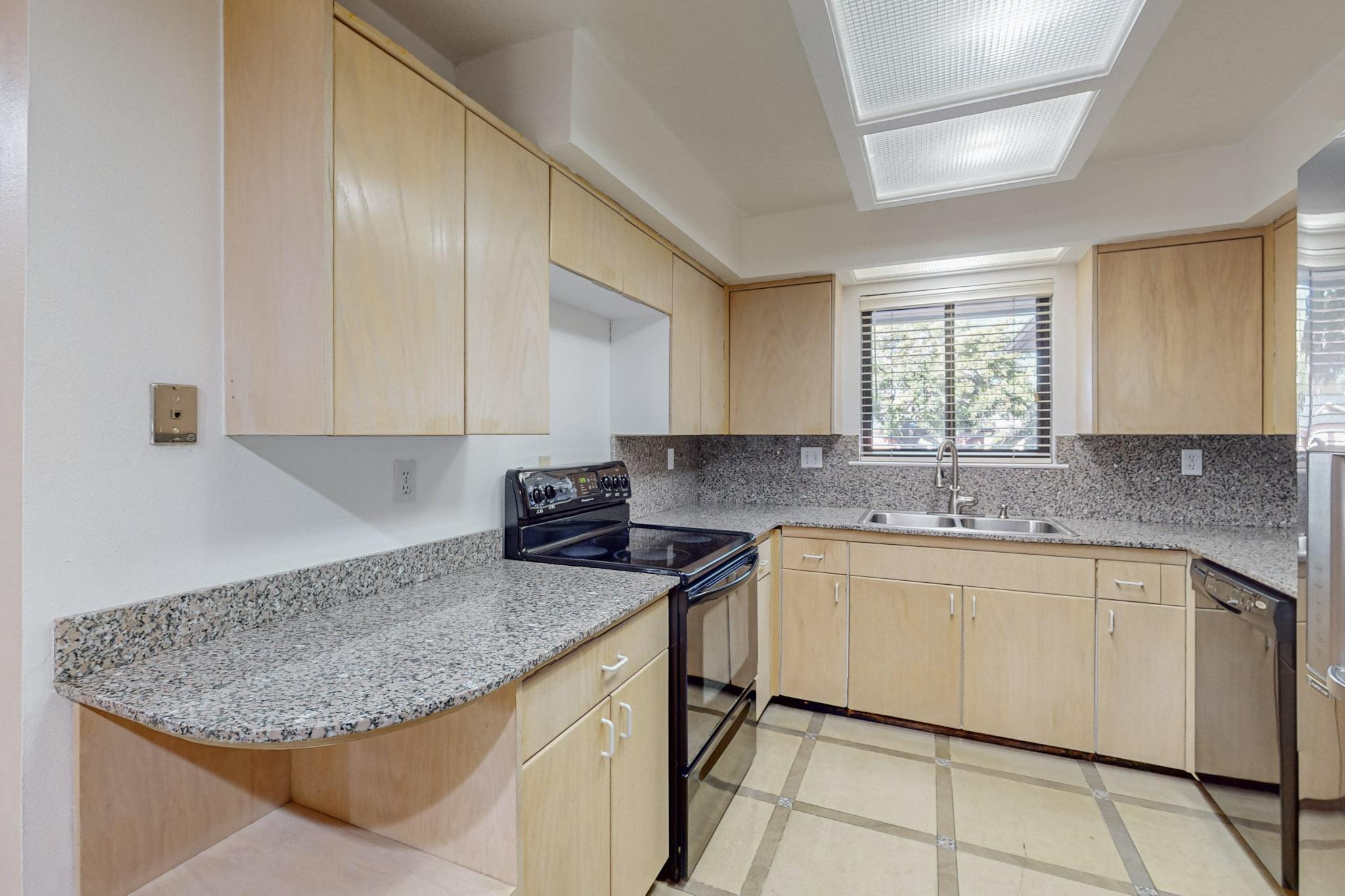 3108 QUEBEC Drive NE