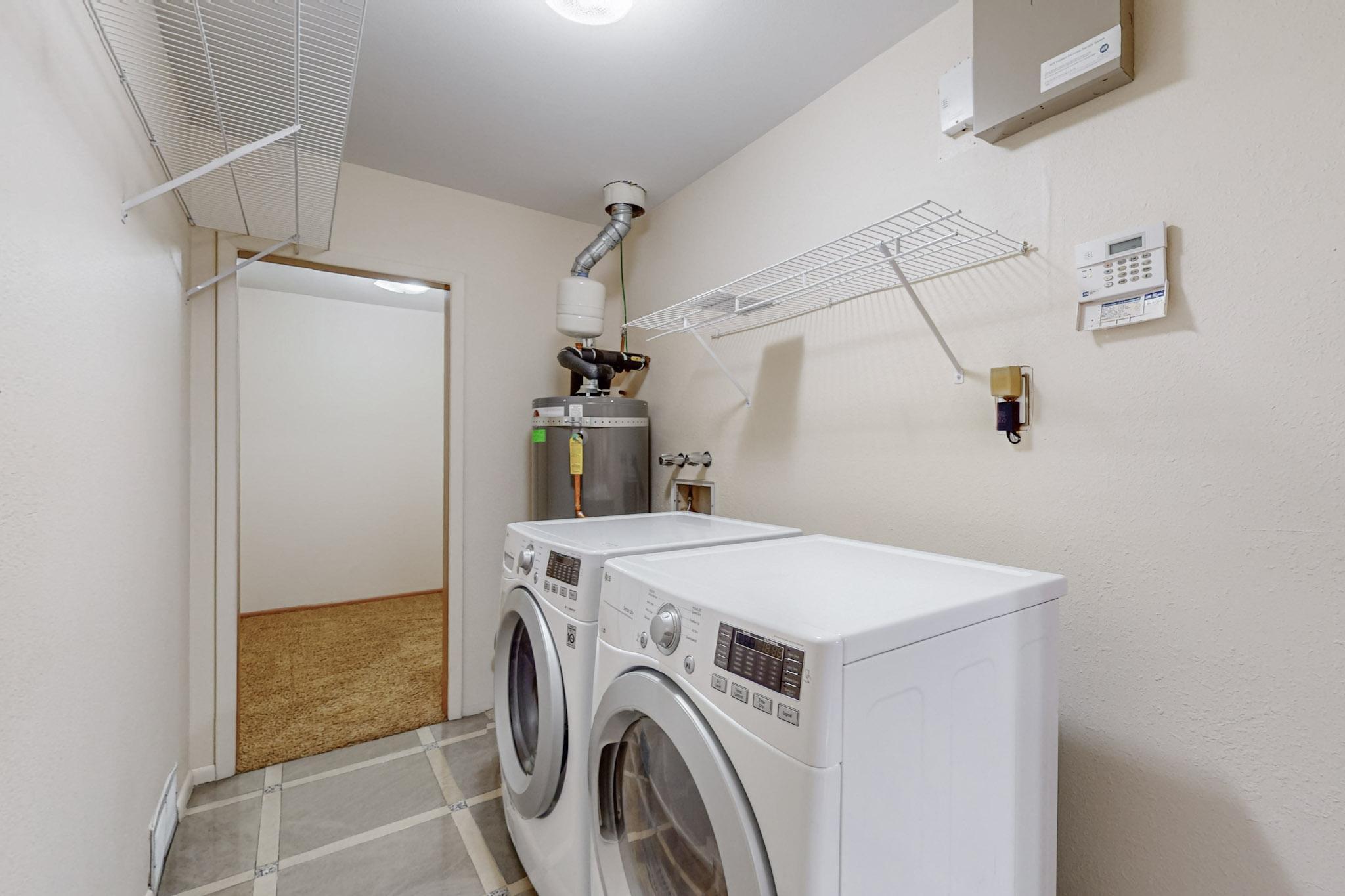 3108 QUEBEC Drive NE