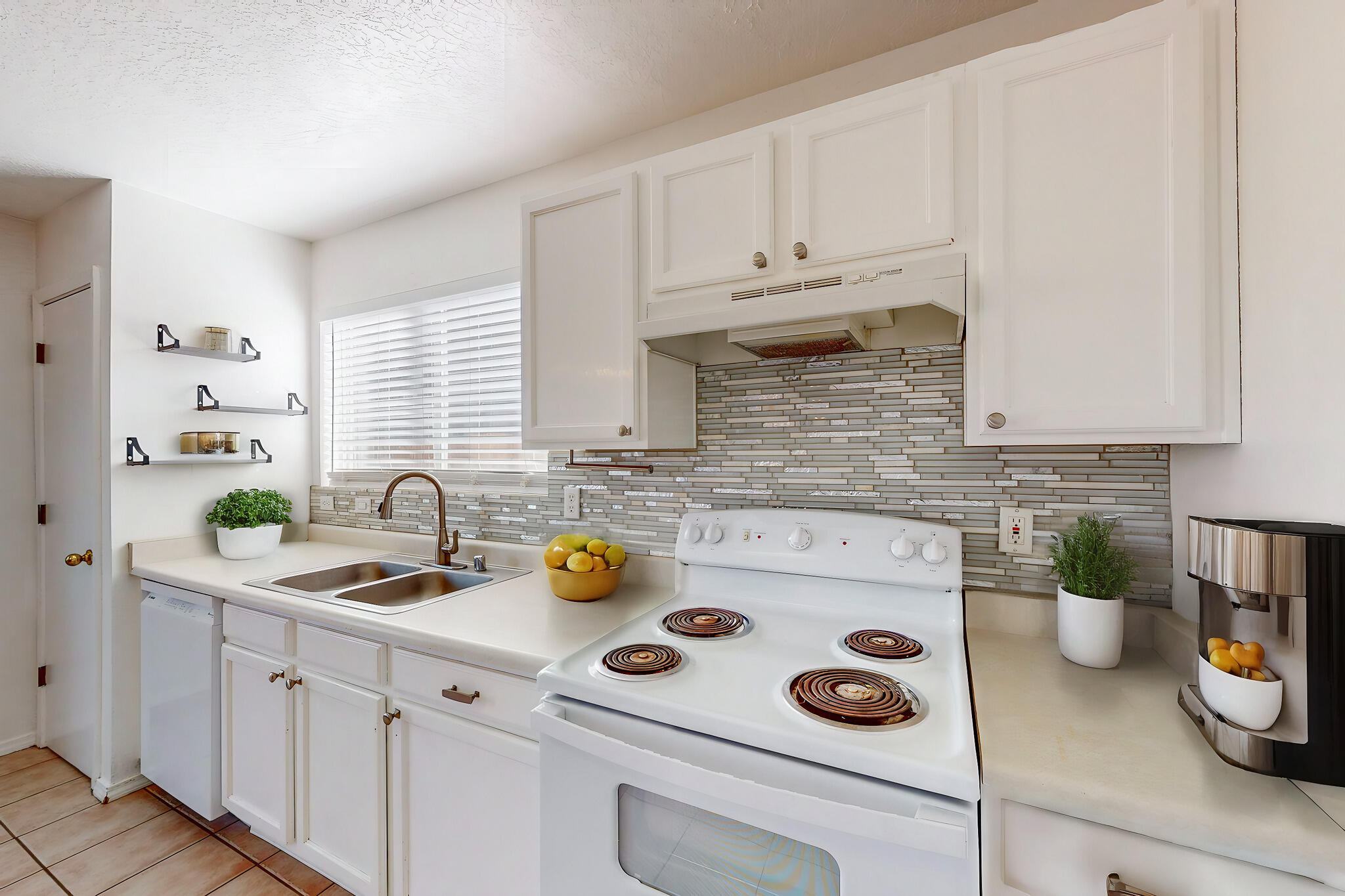 1326 OJO SARCO Street SW