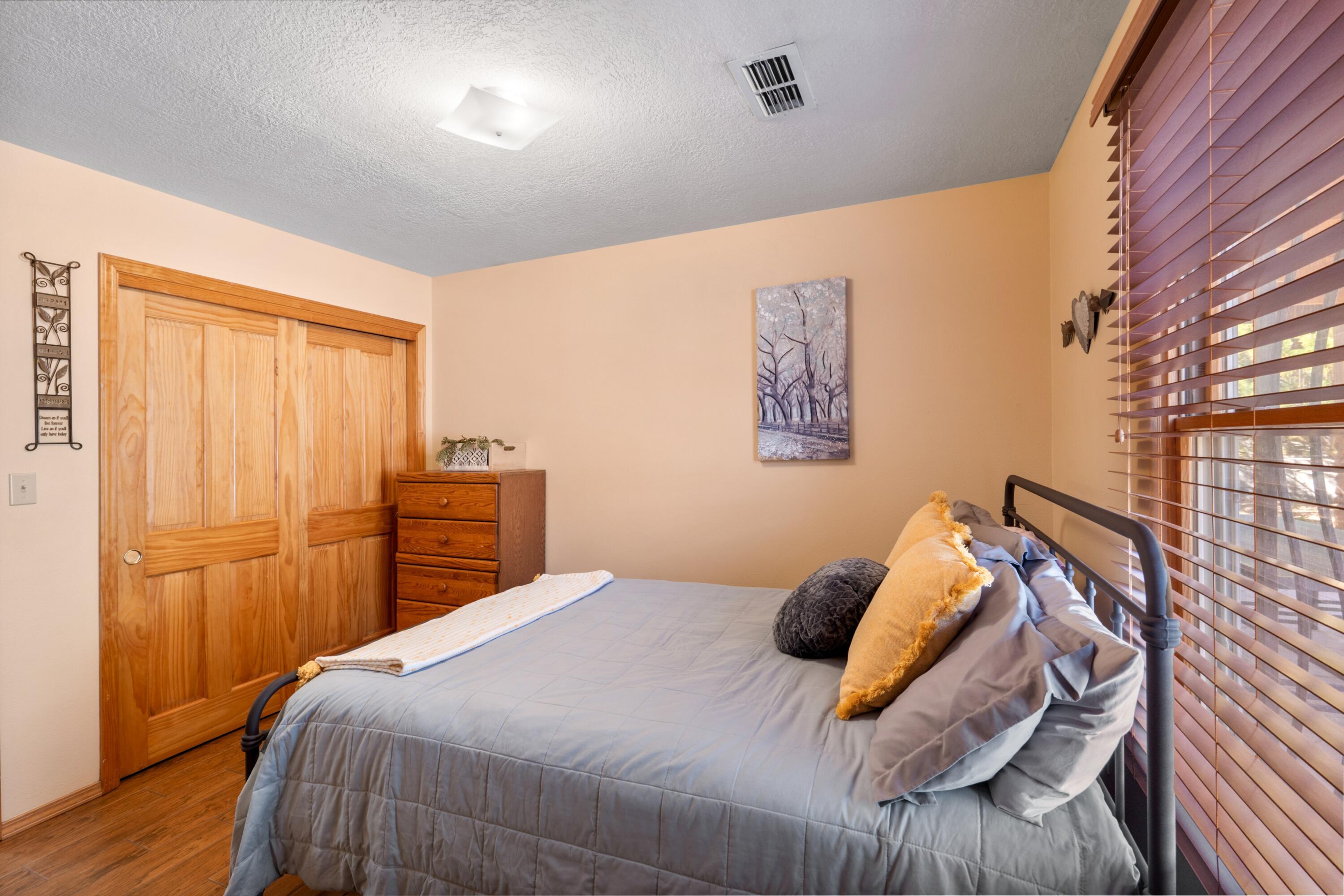 6205 ZALTANA Road NW