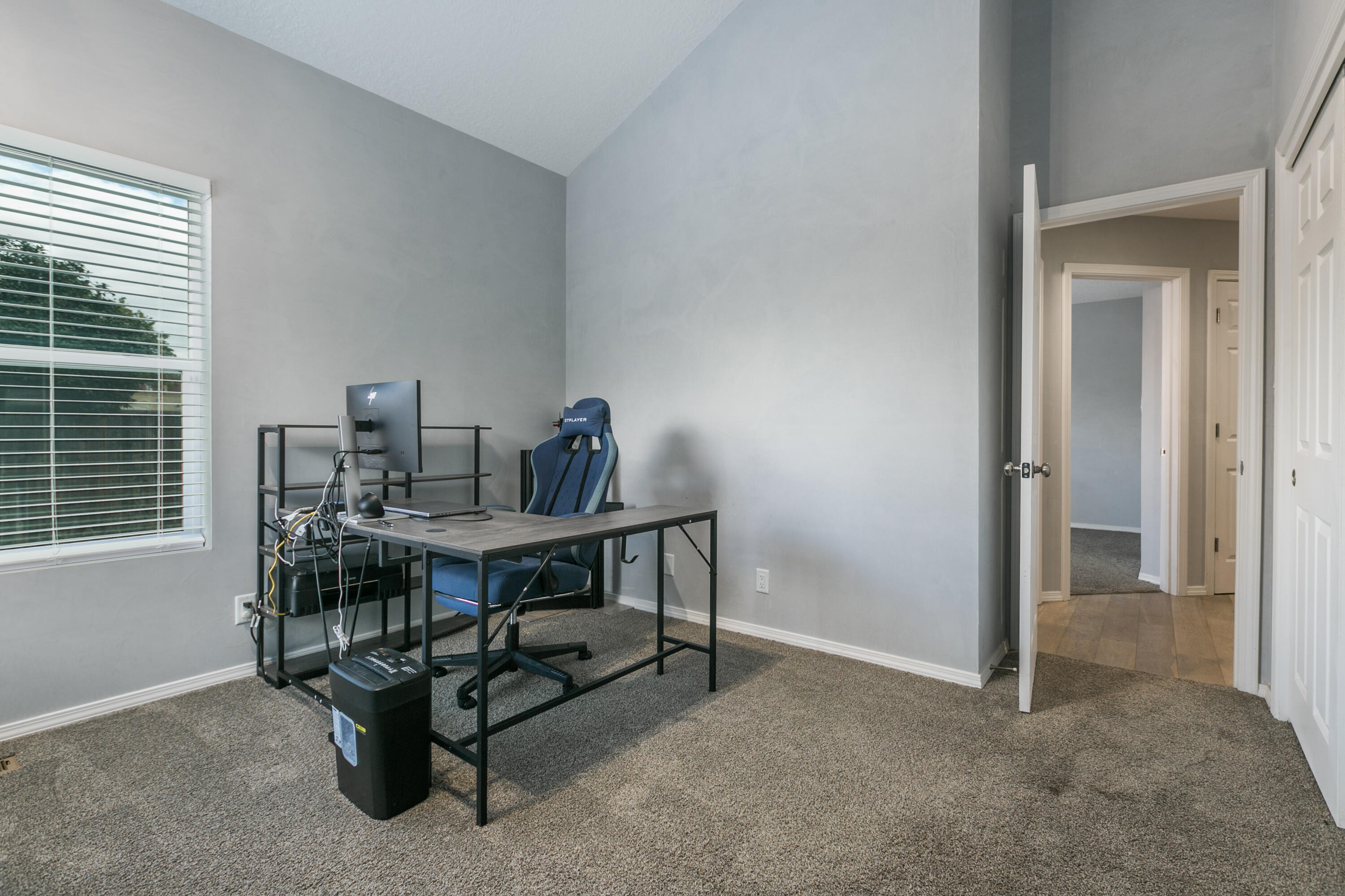 6721 MESA MARIPOSA Place NW