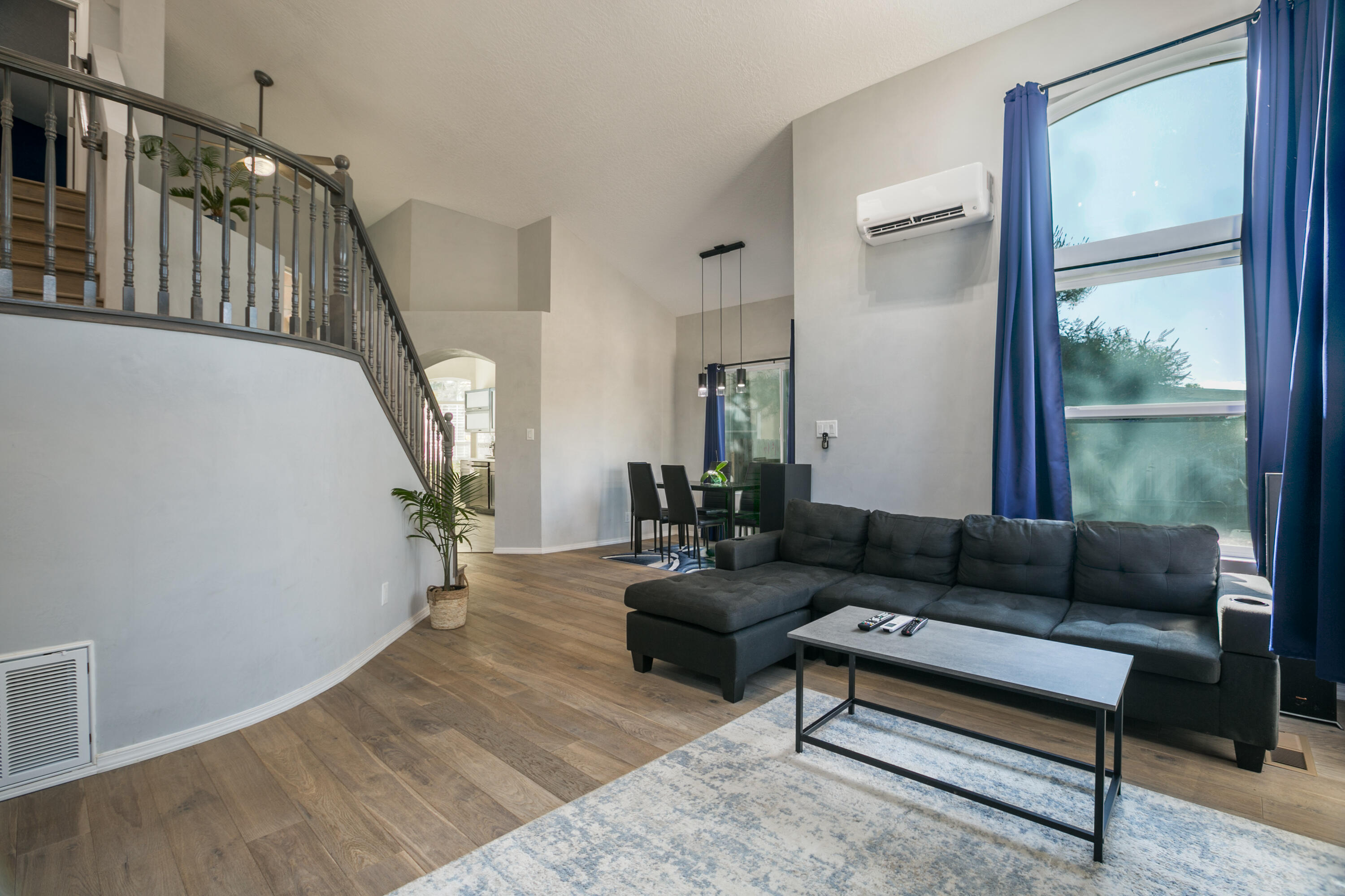 6721 MESA MARIPOSA Place NW