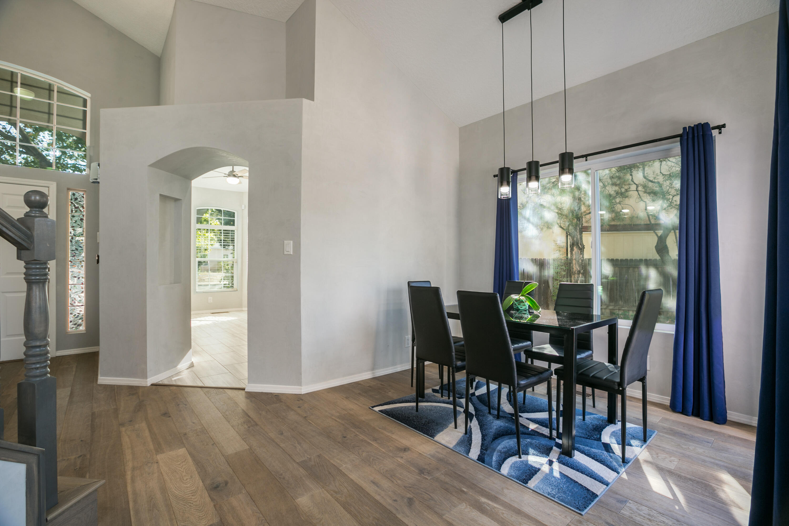 6721 MESA MARIPOSA Place NW