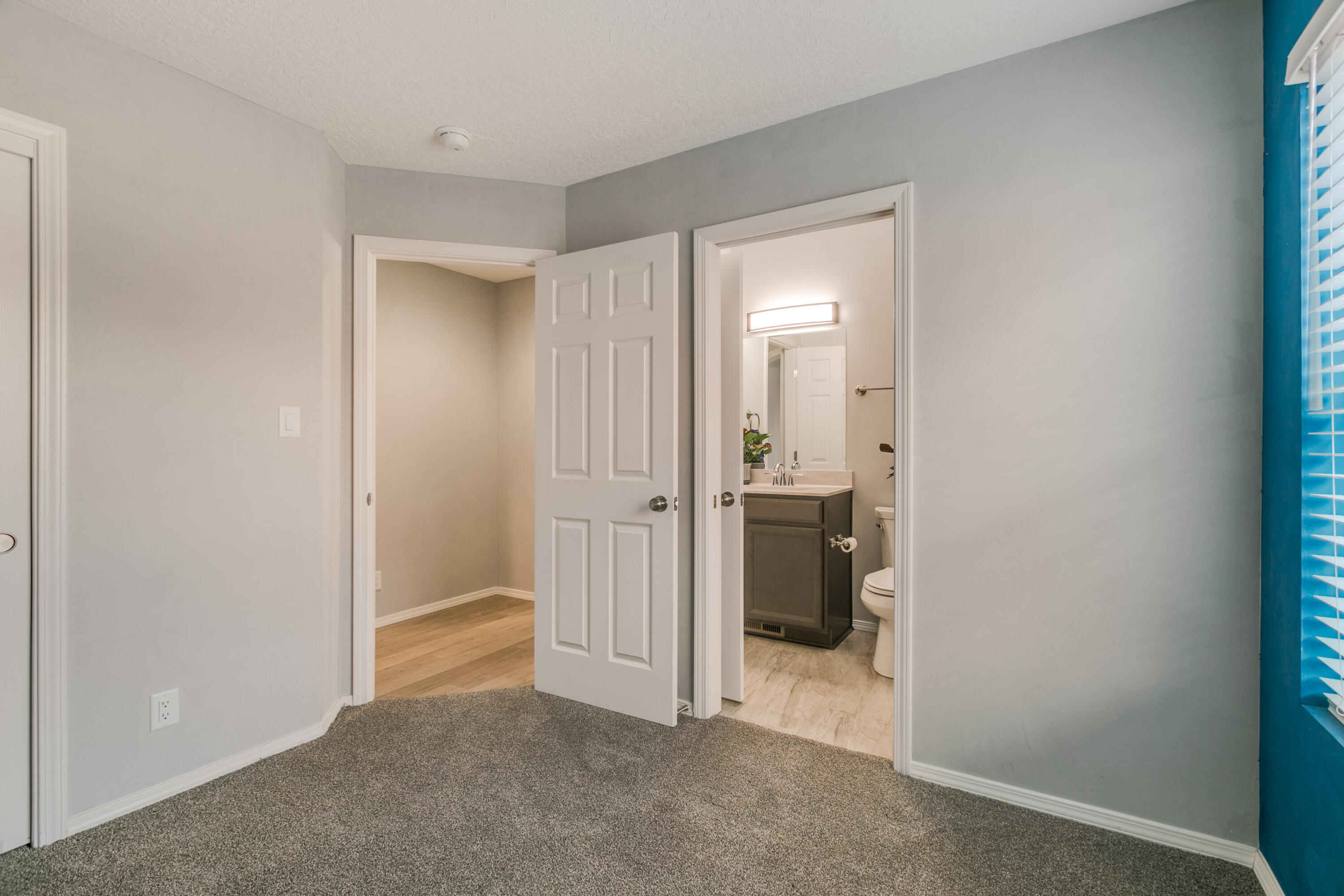 6721 MESA MARIPOSA Place NW