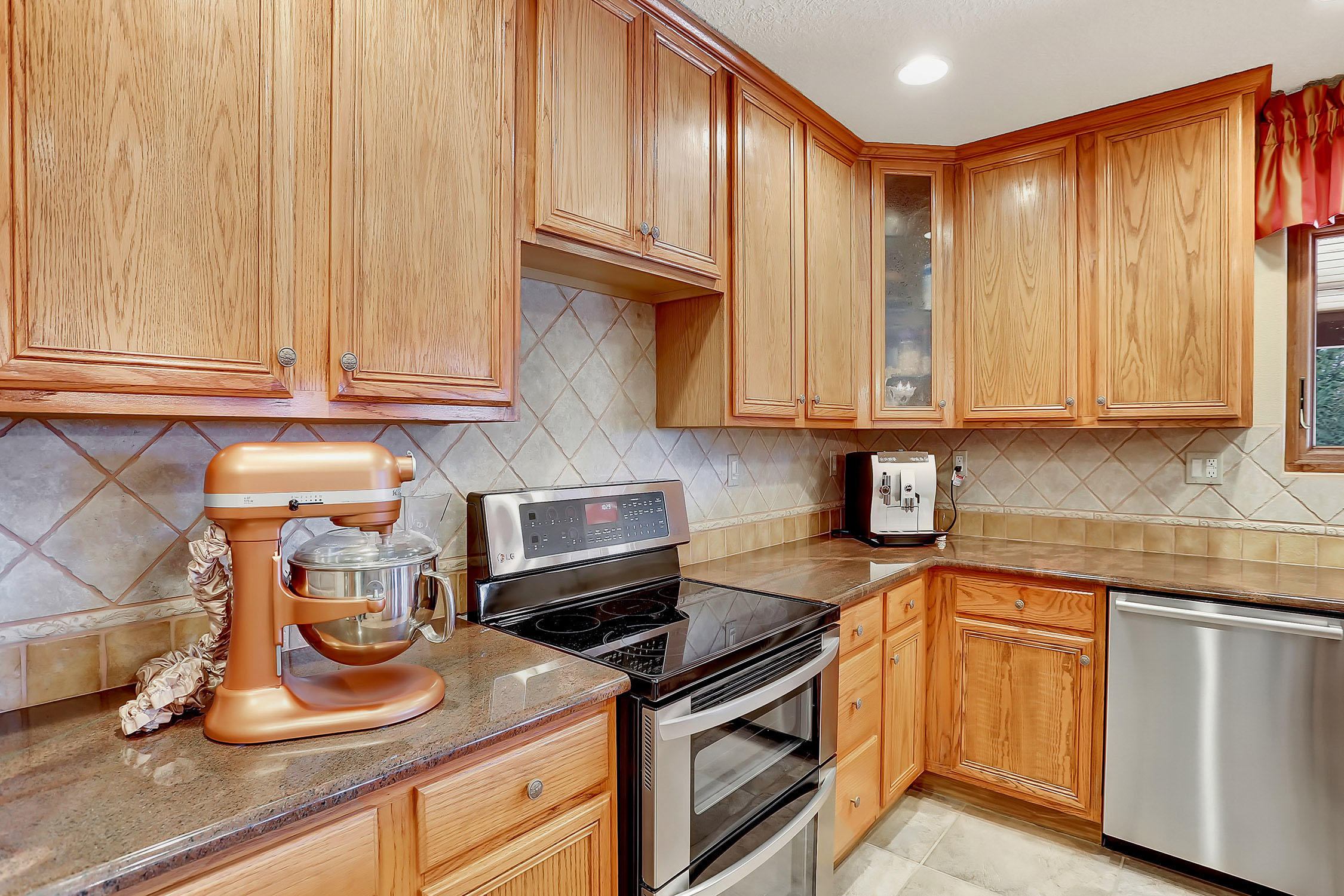 6405 AVENIDA SEVILLE NW