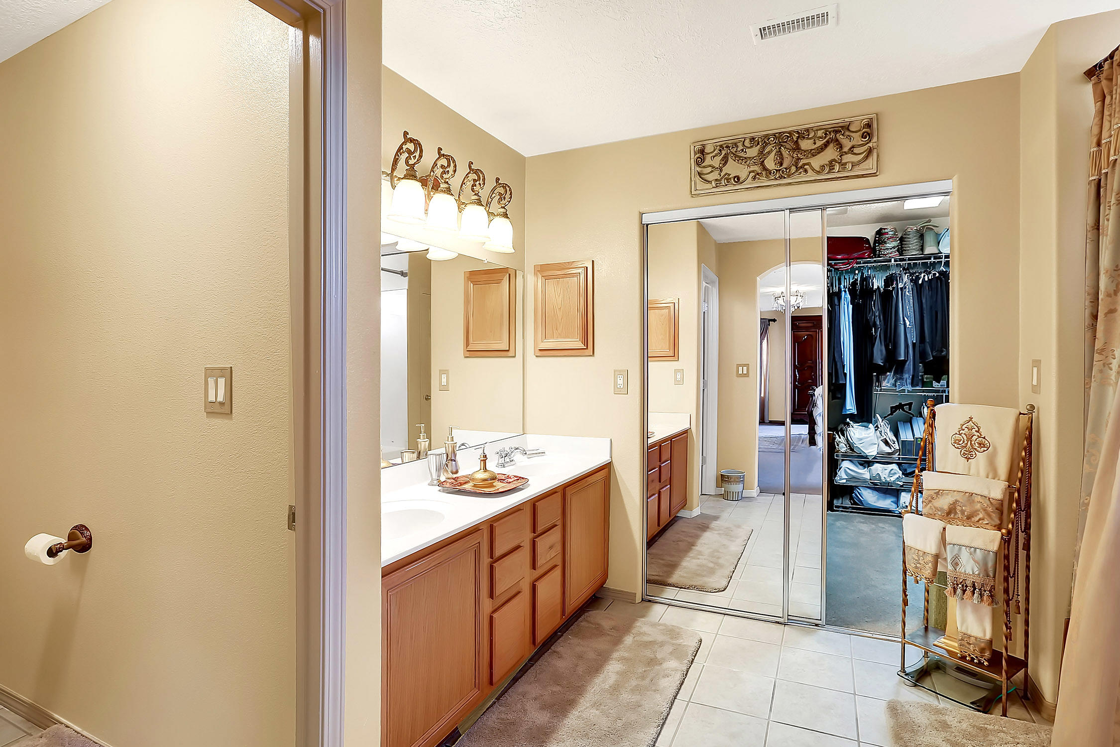 6405 AVENIDA SEVILLE NW