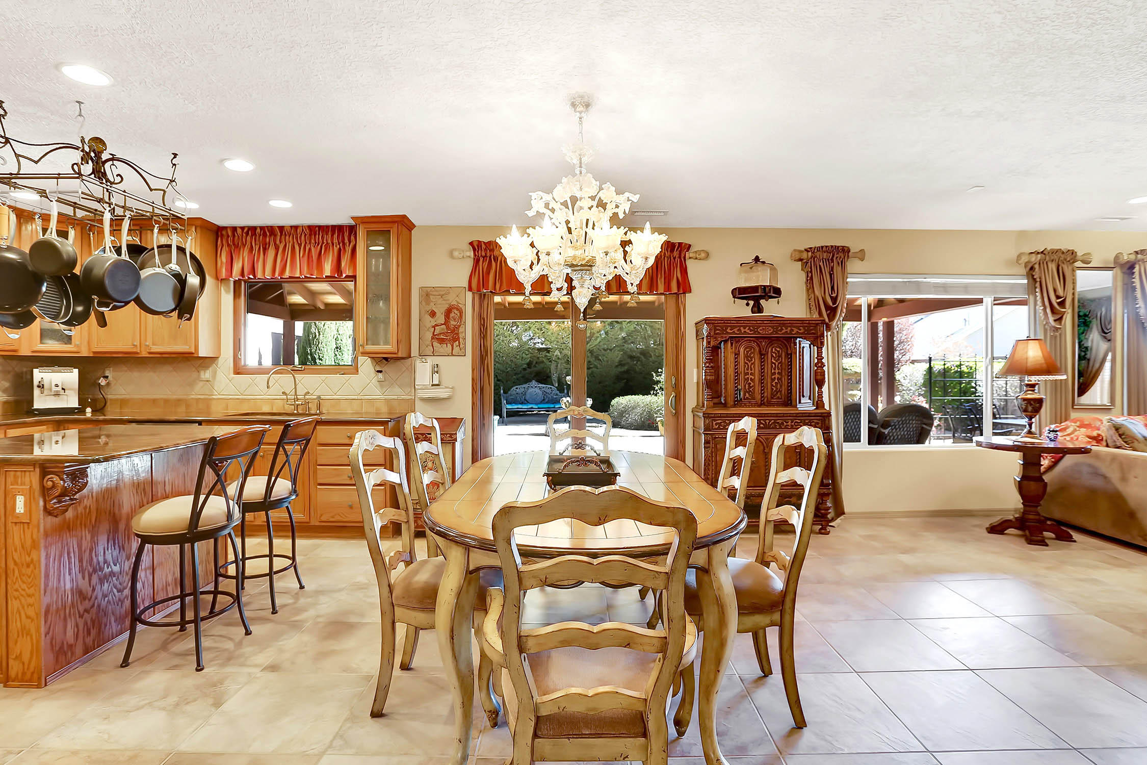 6405 AVENIDA SEVILLE NW