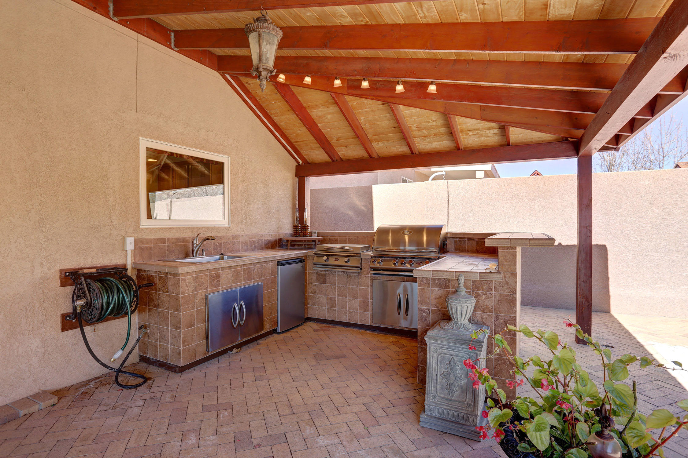 6405 AVENIDA SEVILLE NW