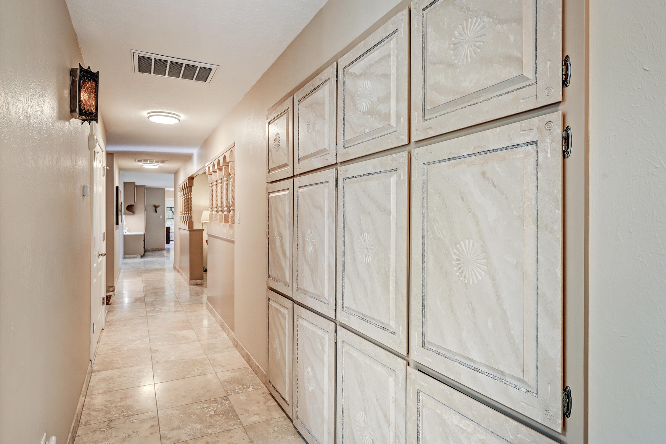 1813 PEDREGOSO Court SE