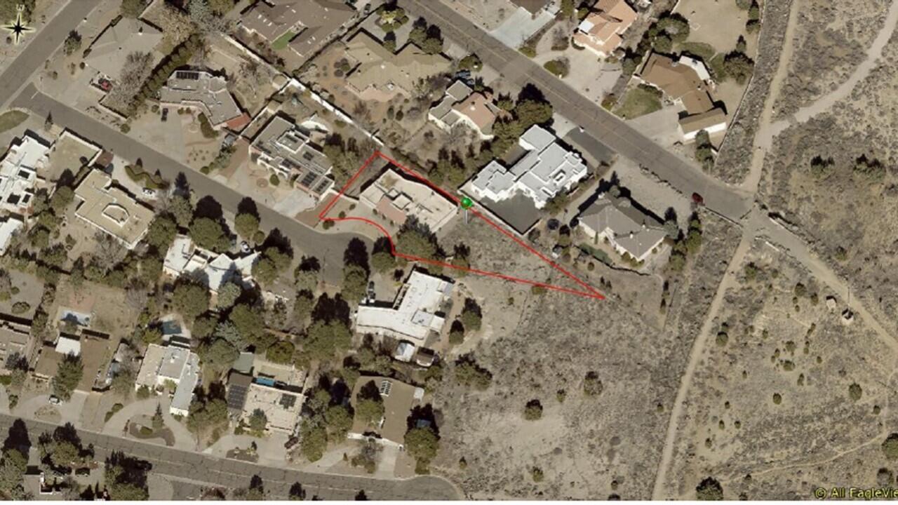 1813 PEDREGOSO Court SE