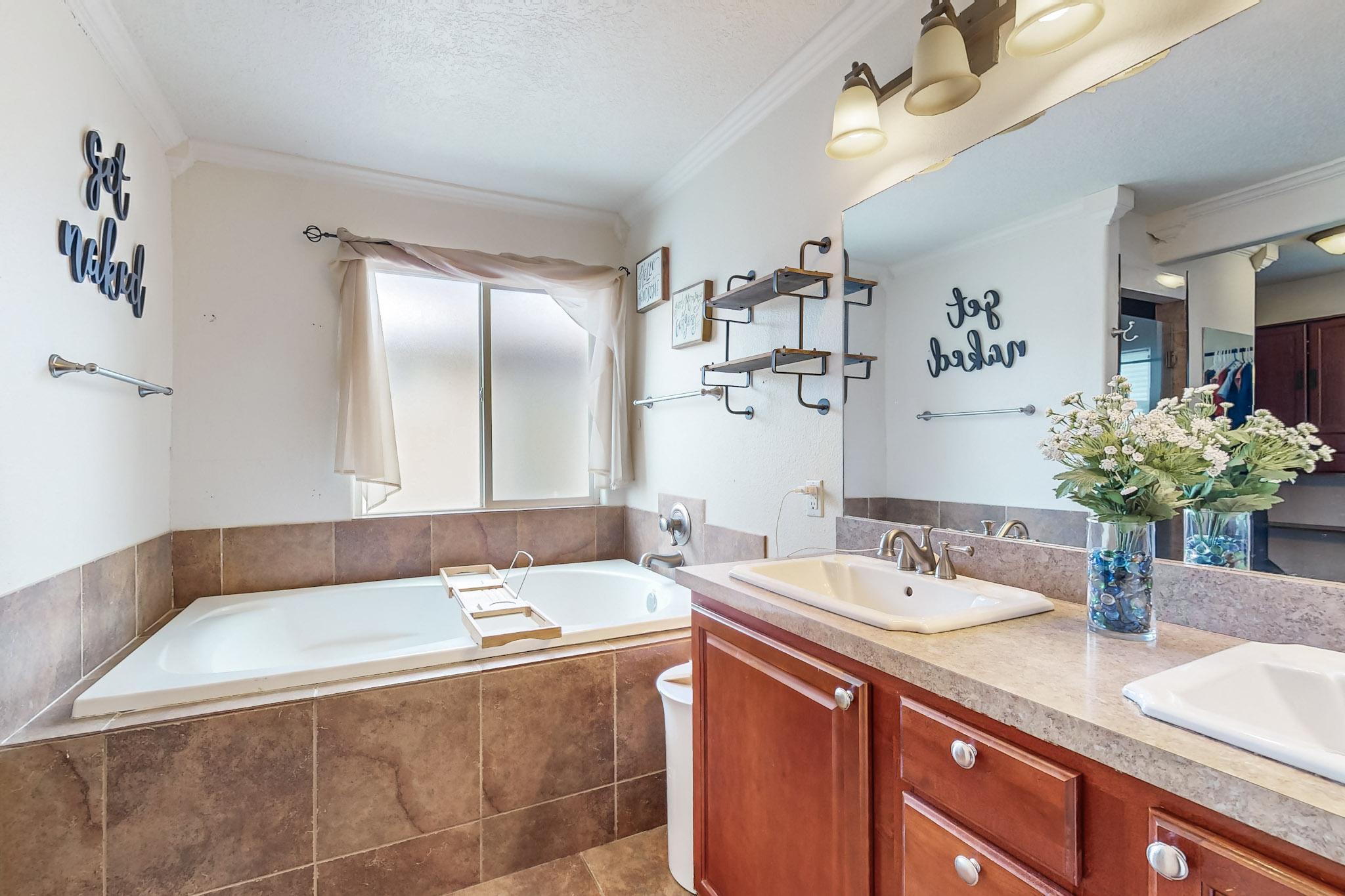 1032 Waterfall Drive