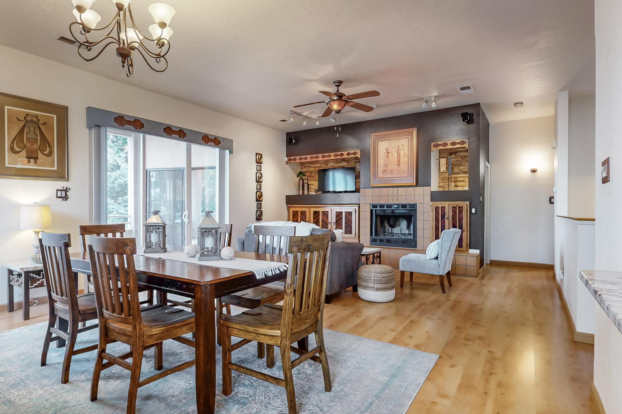 1505 MONTE LARGO Drive NE