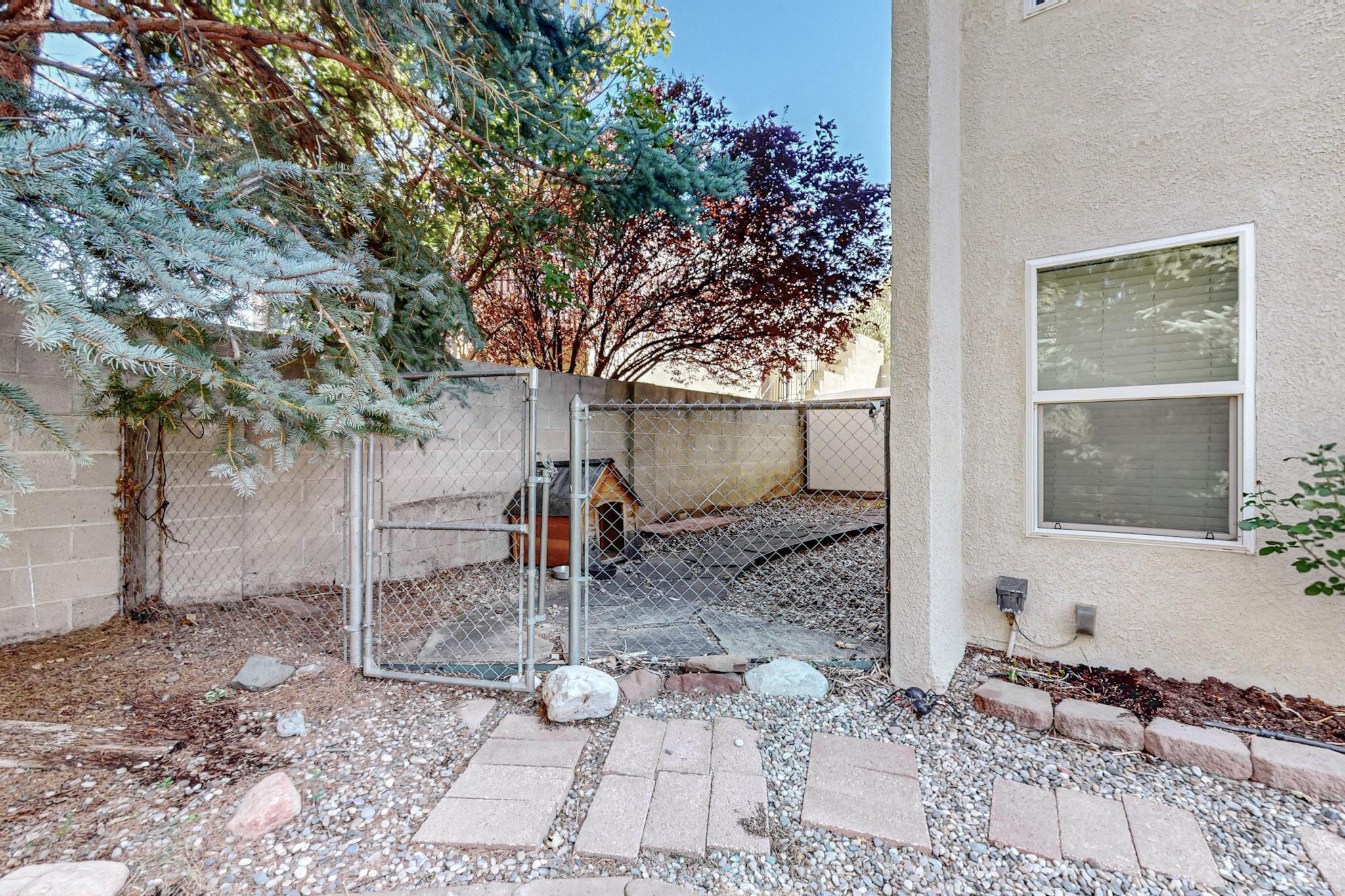 1505 MONTE LARGO Drive NE