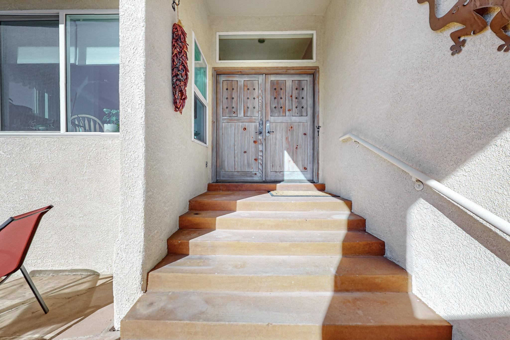 1505 MONTE LARGO Drive NE